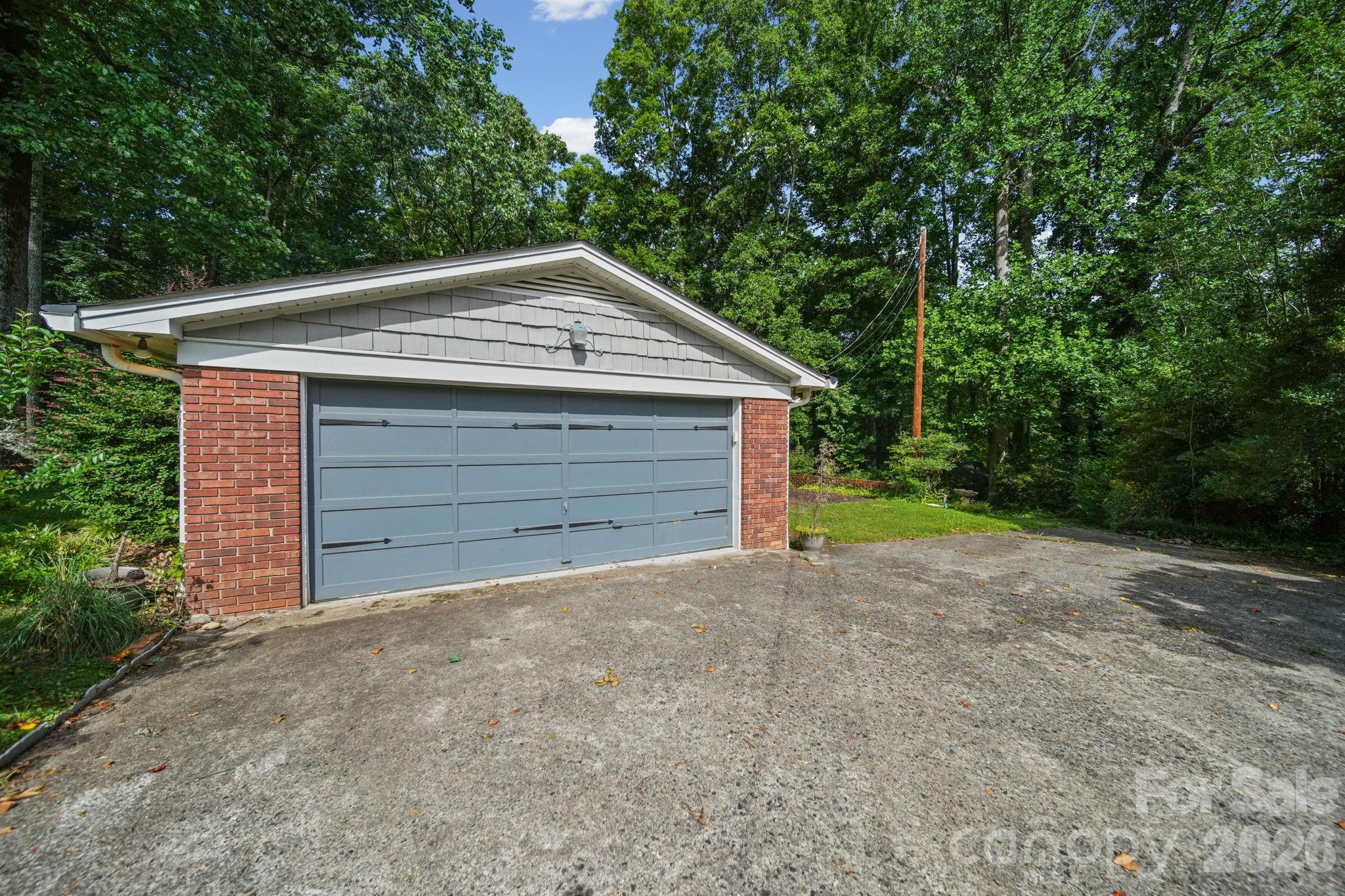 124 Fernwood Drive — Gaffney