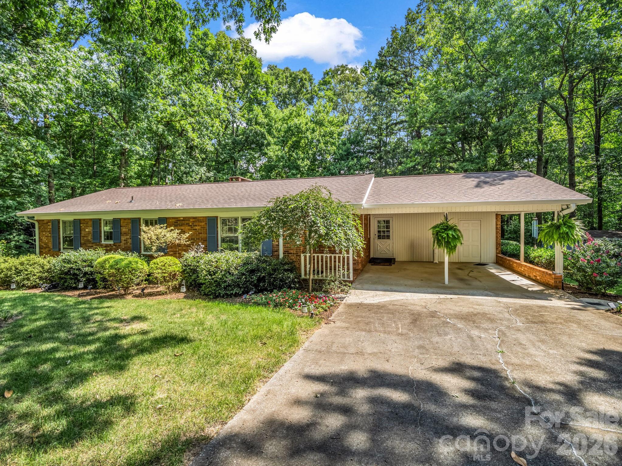 104 Dill Circle — Landrum