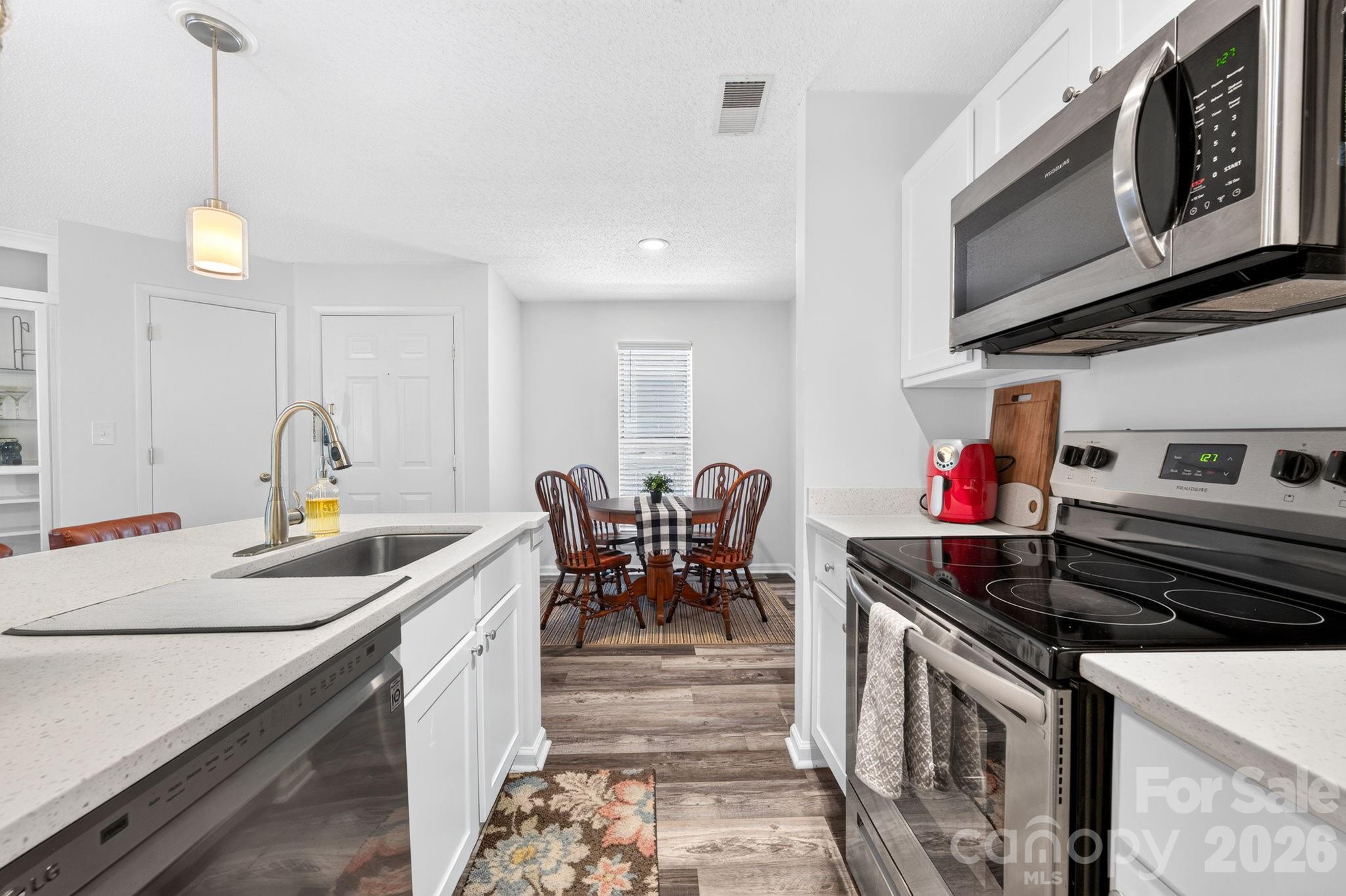 11 Hamiltons Bay Court #839 — Clover