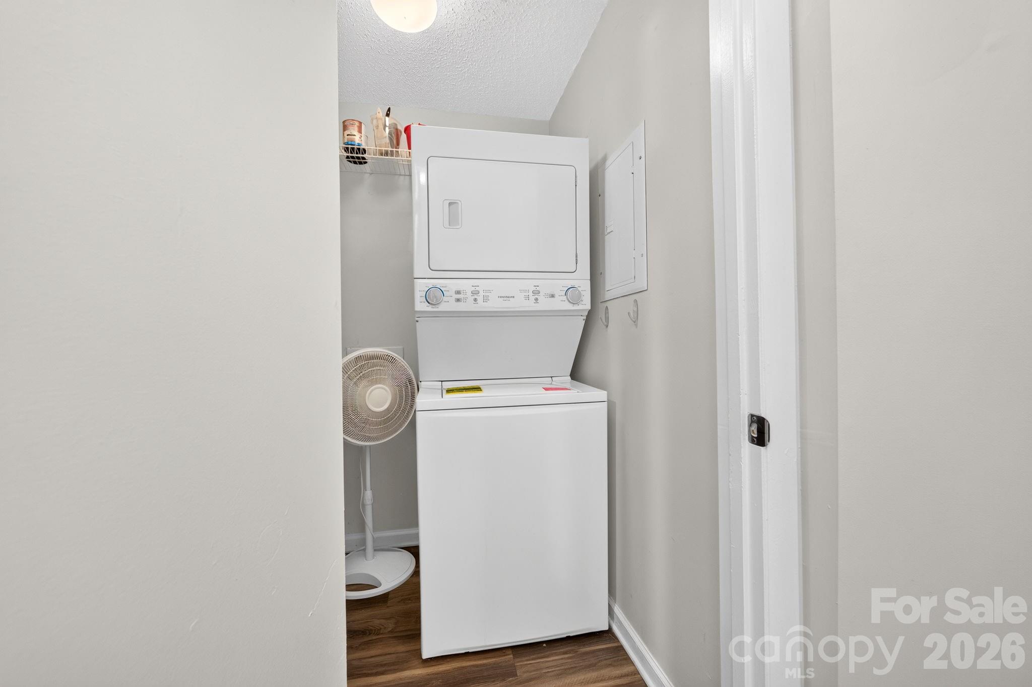 11 Hamiltons Bay Court #839 — Clover
