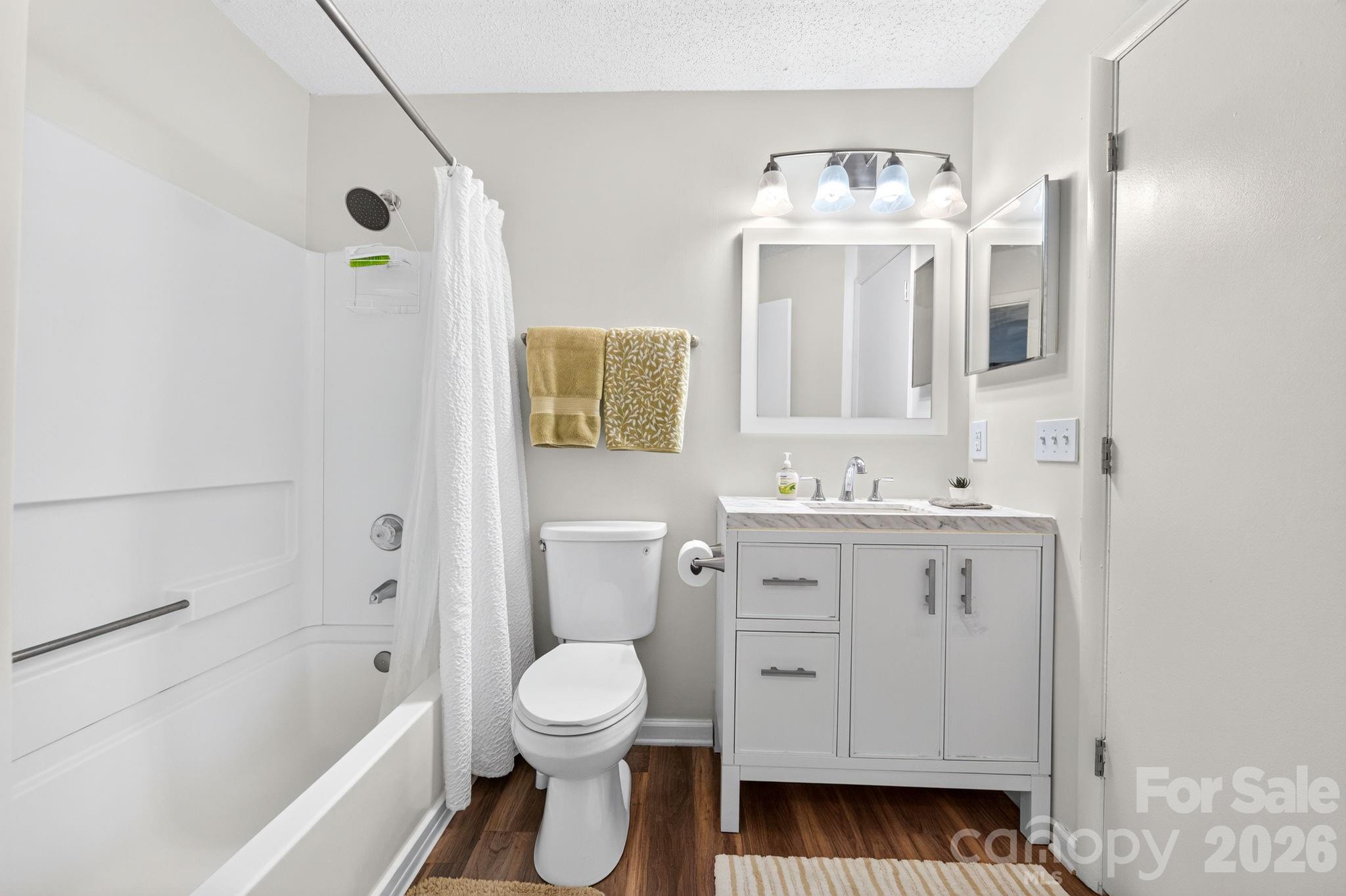 11 Hamiltons Bay Court #839 — Clover
