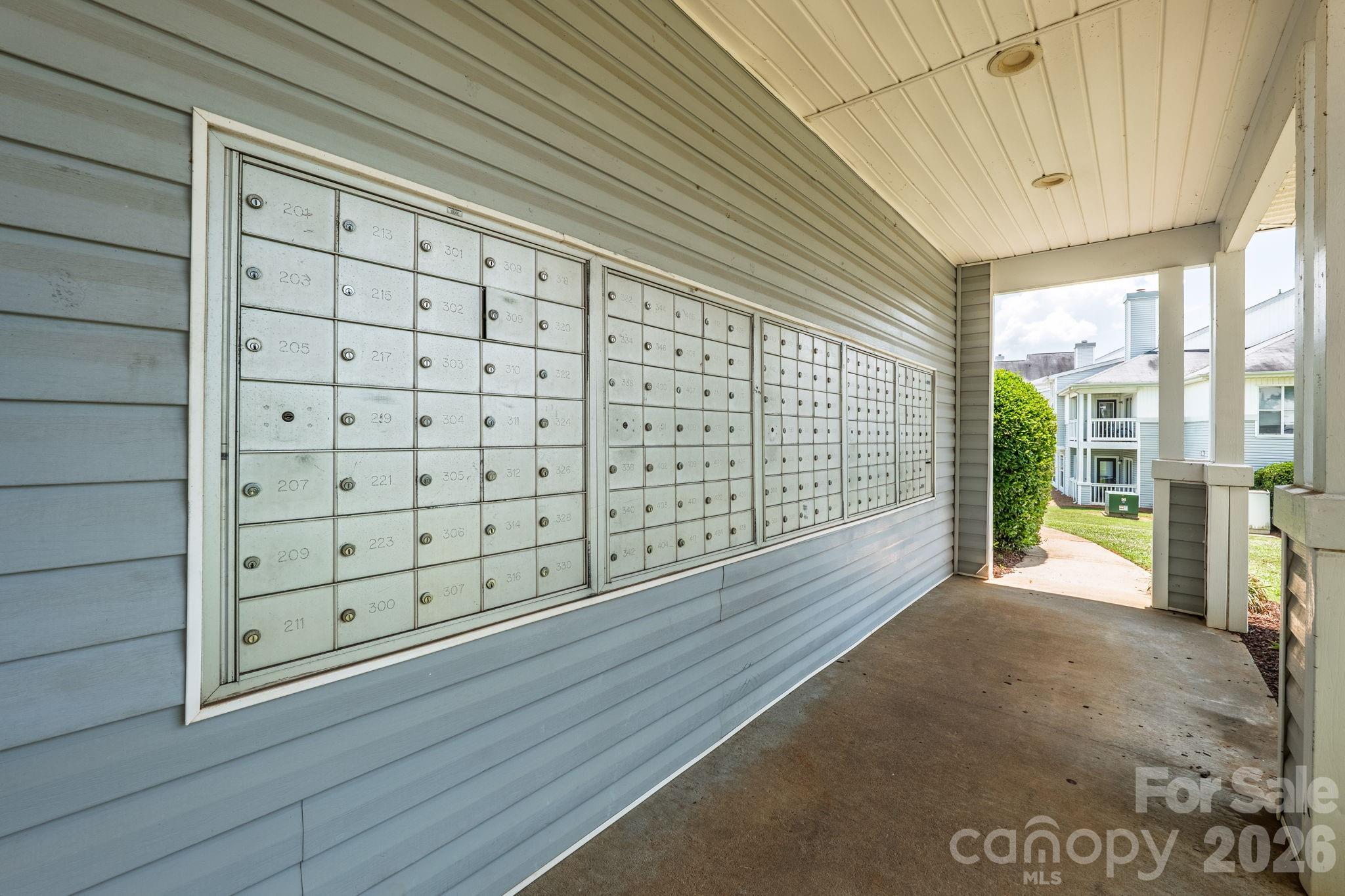 11 Hamiltons Bay Court #839 — Clover