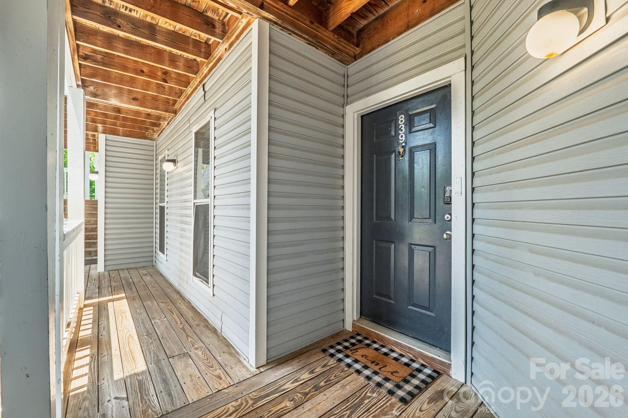 11 Hamiltons Bay Court #839 — Clover