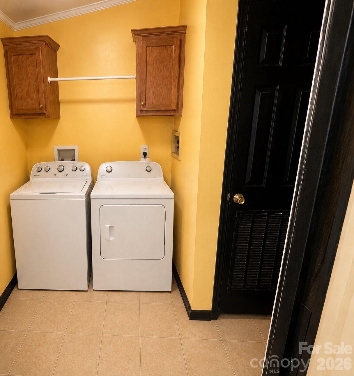 4506 Logging Road — Lancaster