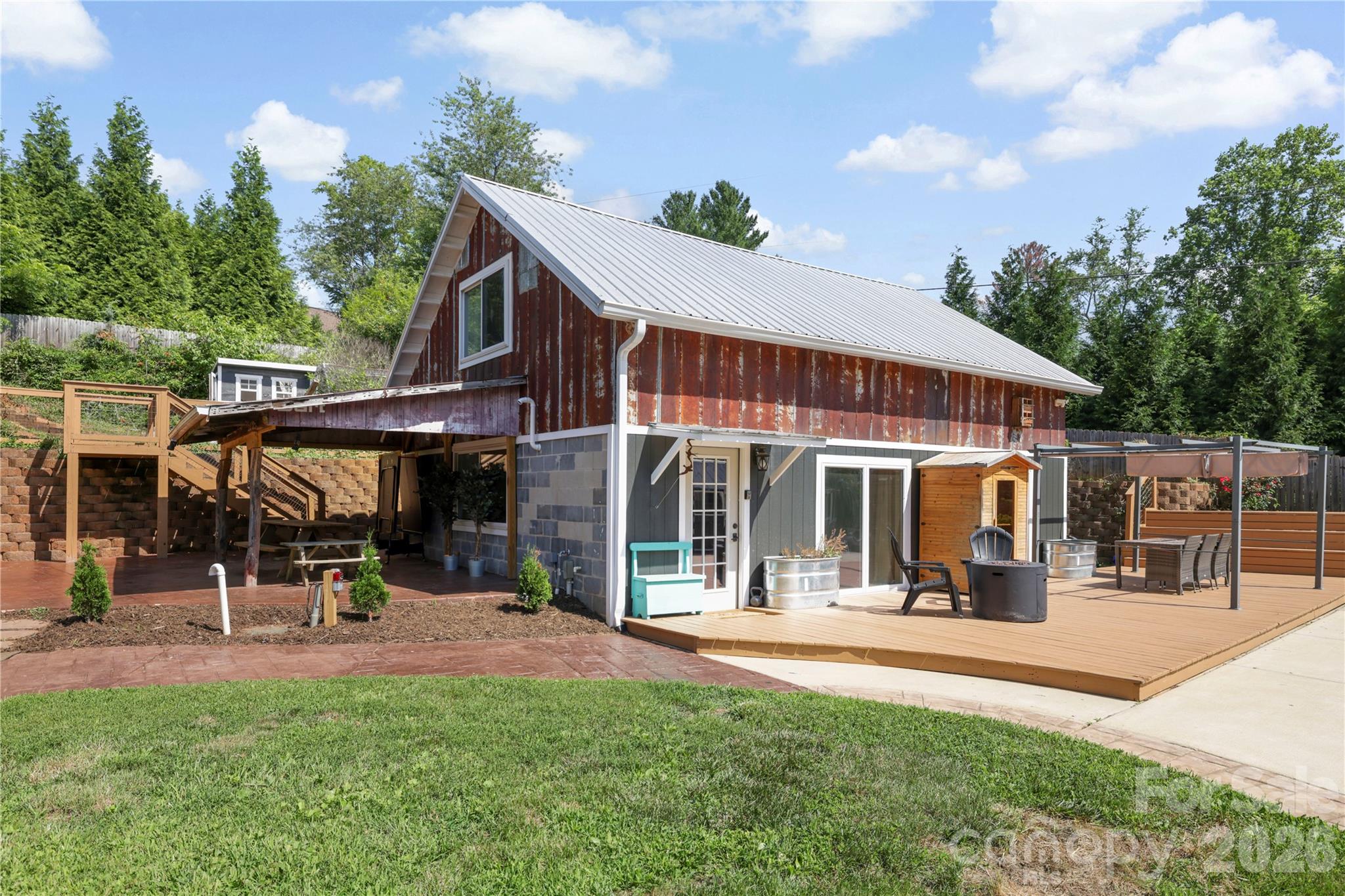 2252 Riceville Road — Asheville
