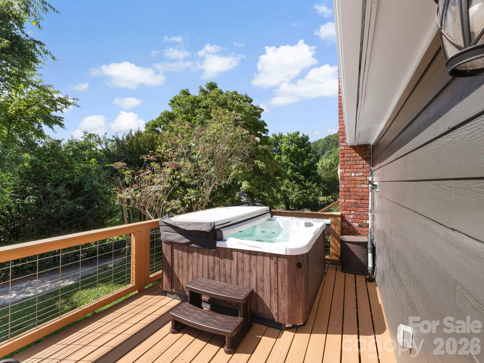 2252 Riceville Road — Asheville
