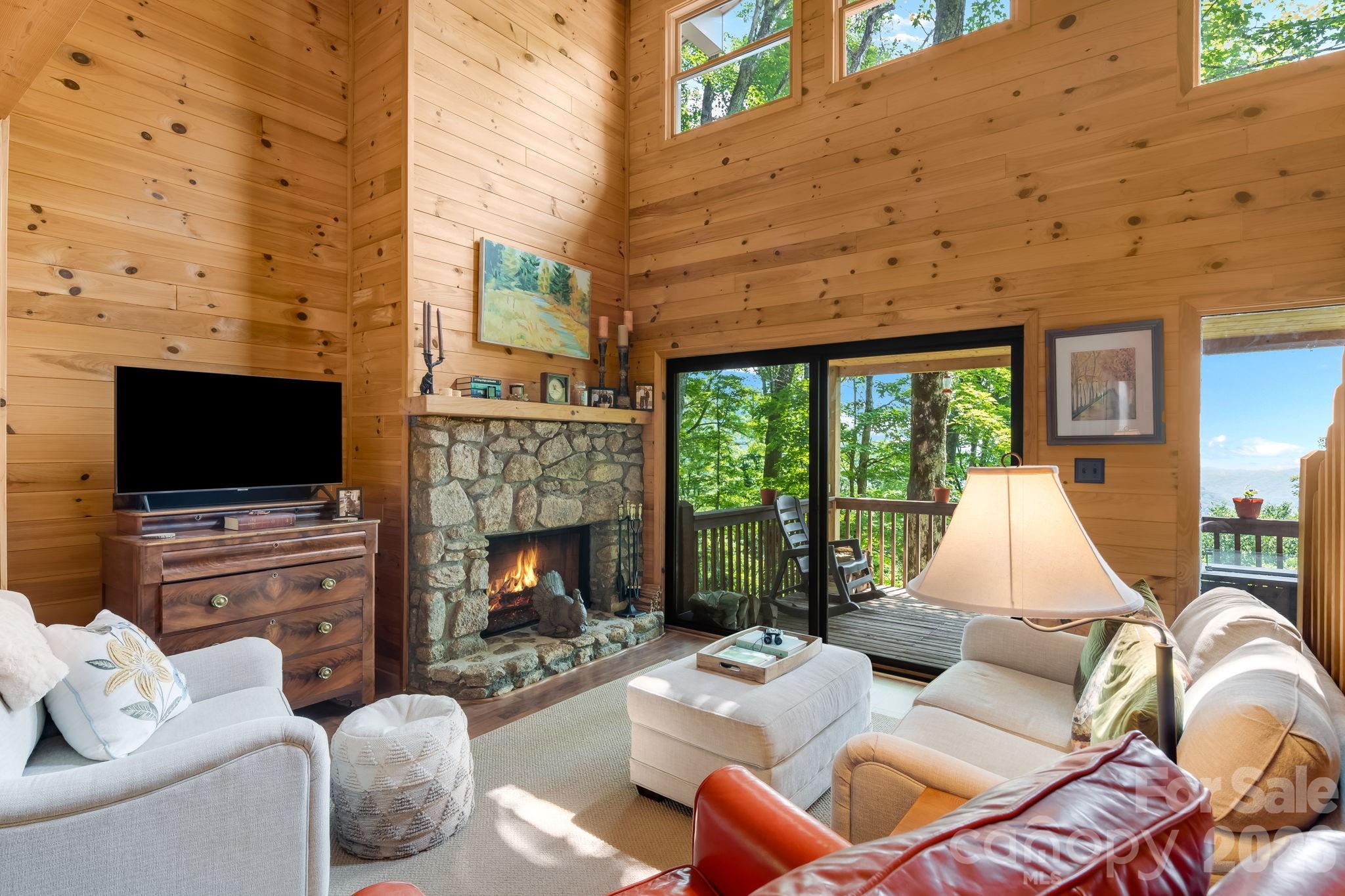 46 Trillium Lane — Mars Hill