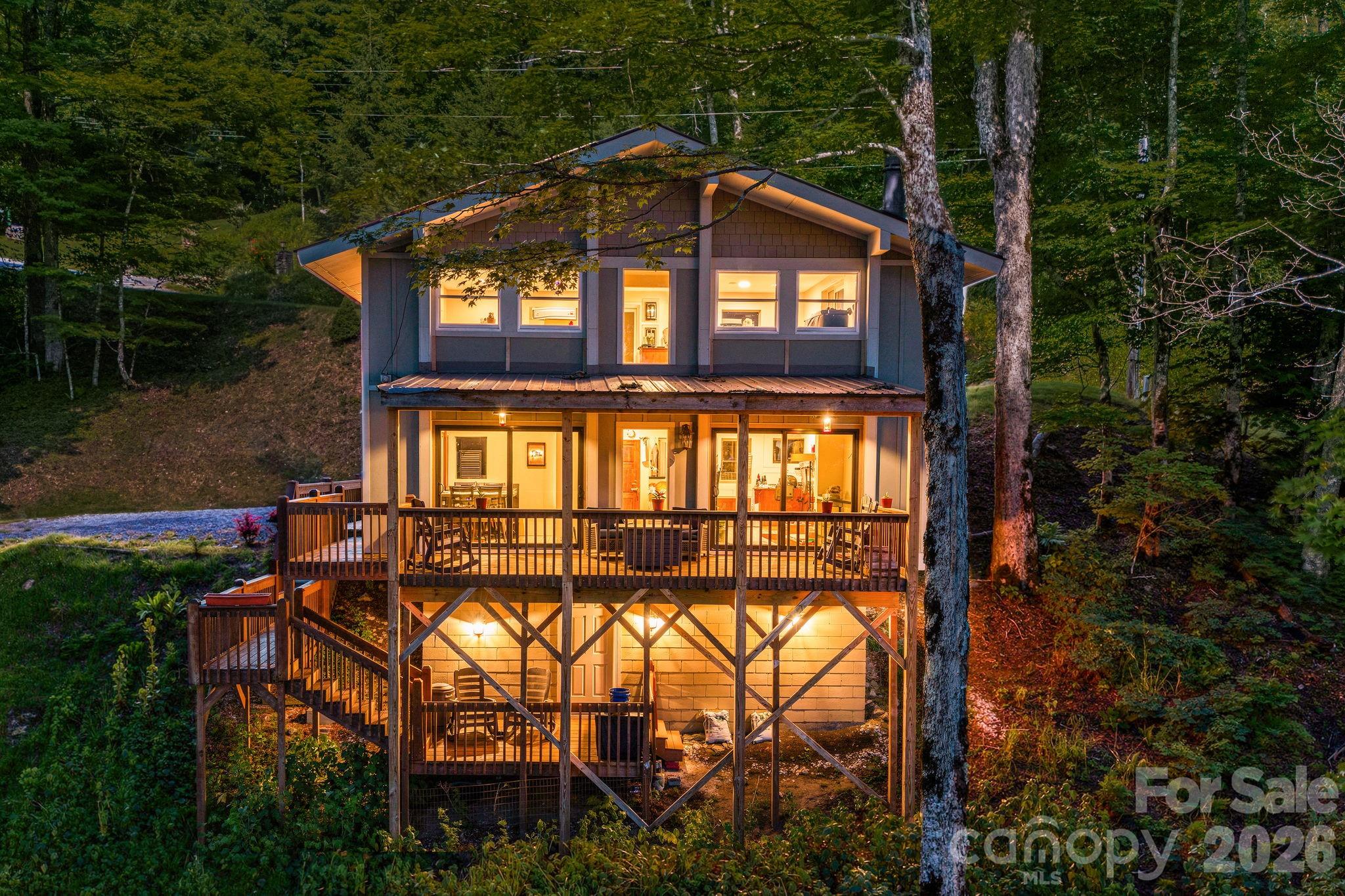 46 Trillium Lane — Mars Hill