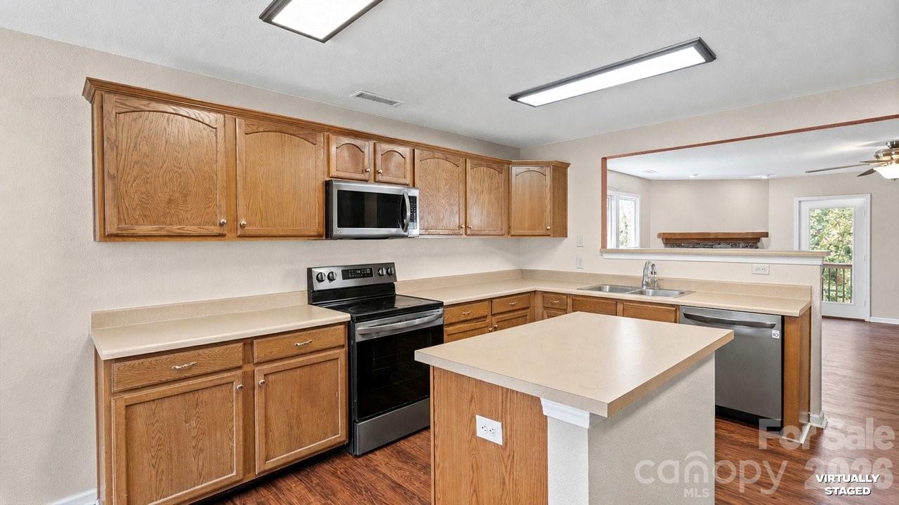 5597 Hammermill Drive — Harrisburg