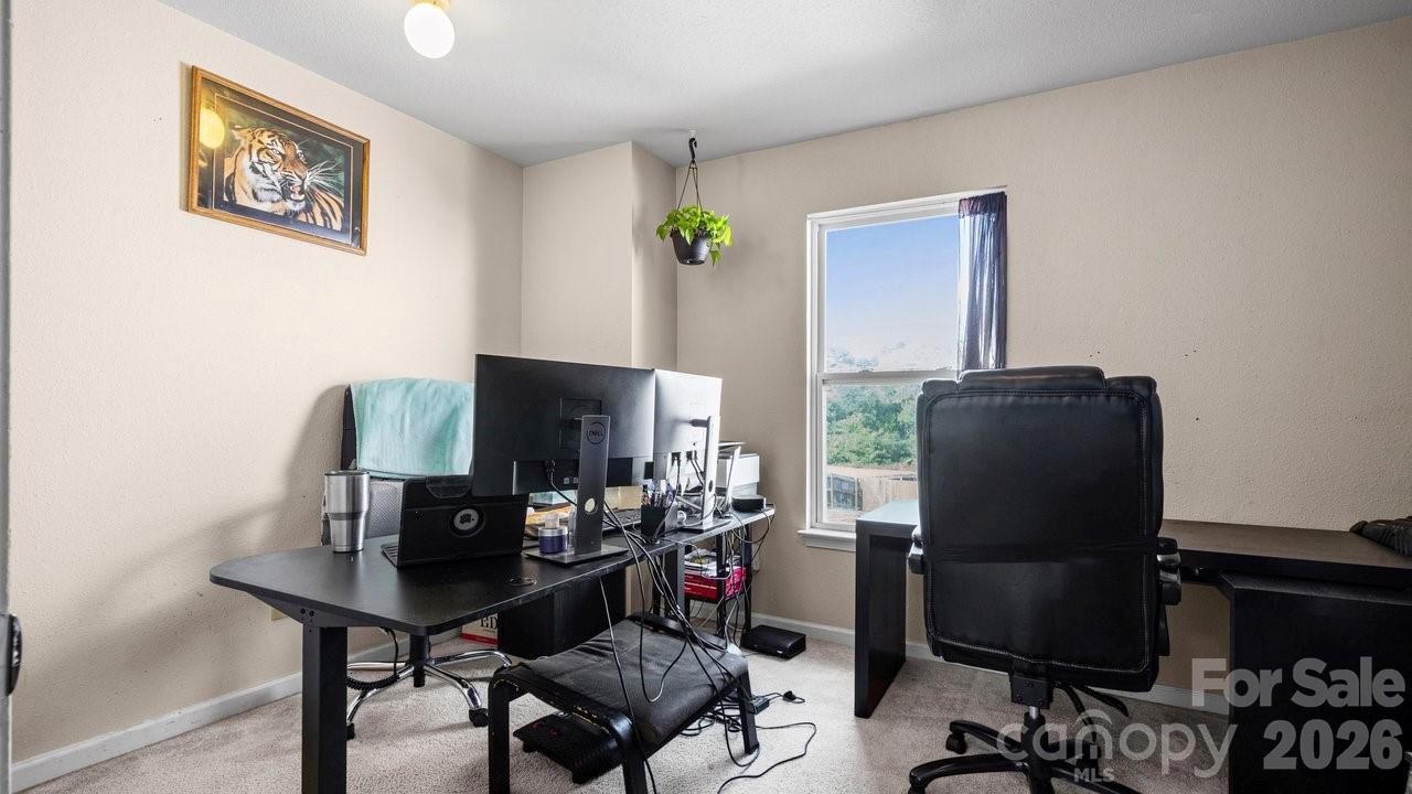 5597 Hammermill Drive — Harrisburg