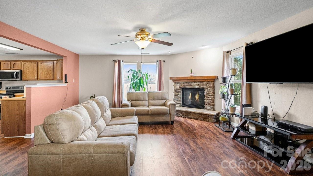 5597 Hammermill Drive — Harrisburg