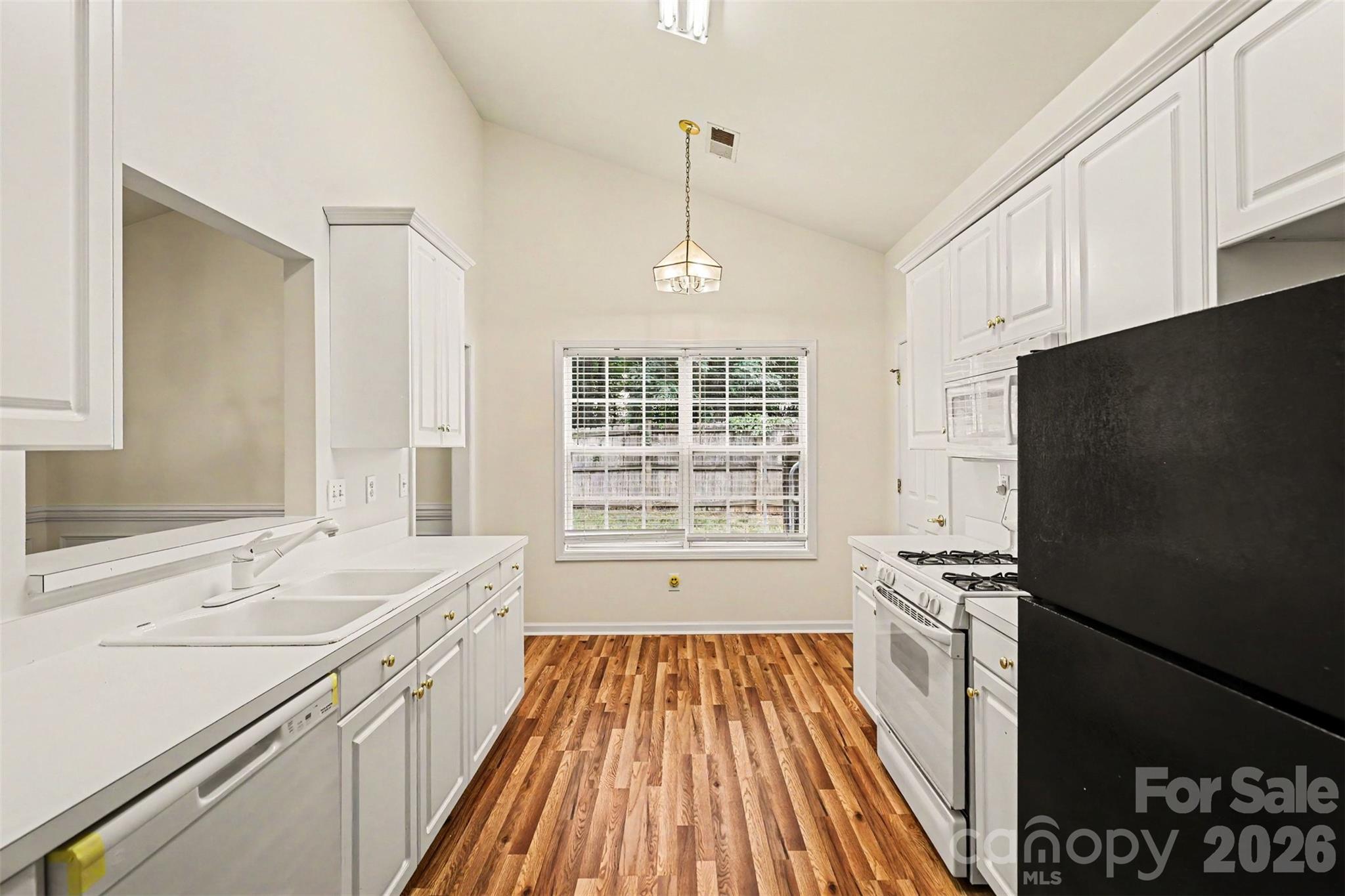2922 Tallard Lane — Charlotte