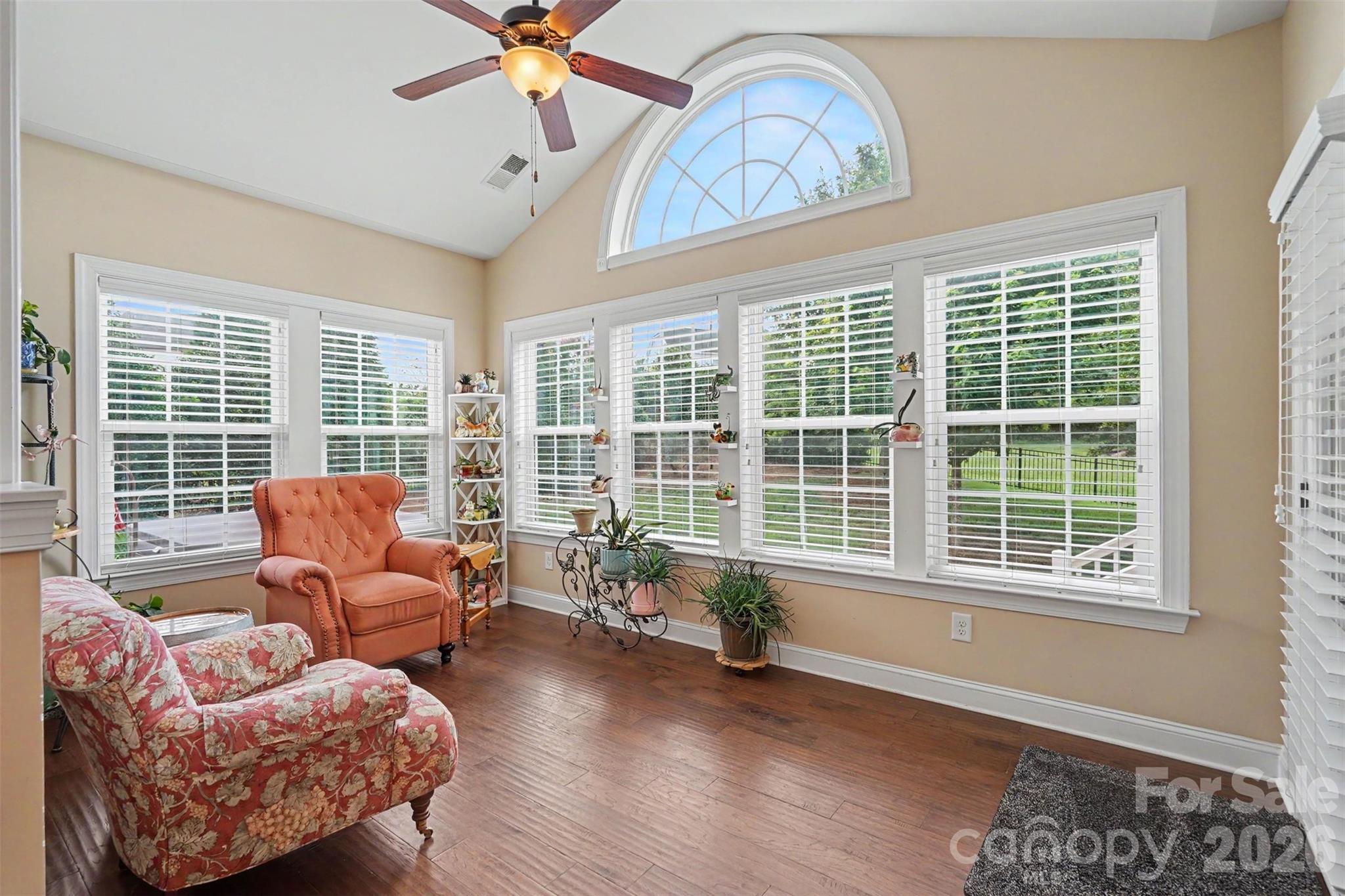 8432 Penton Place — Harrisburg