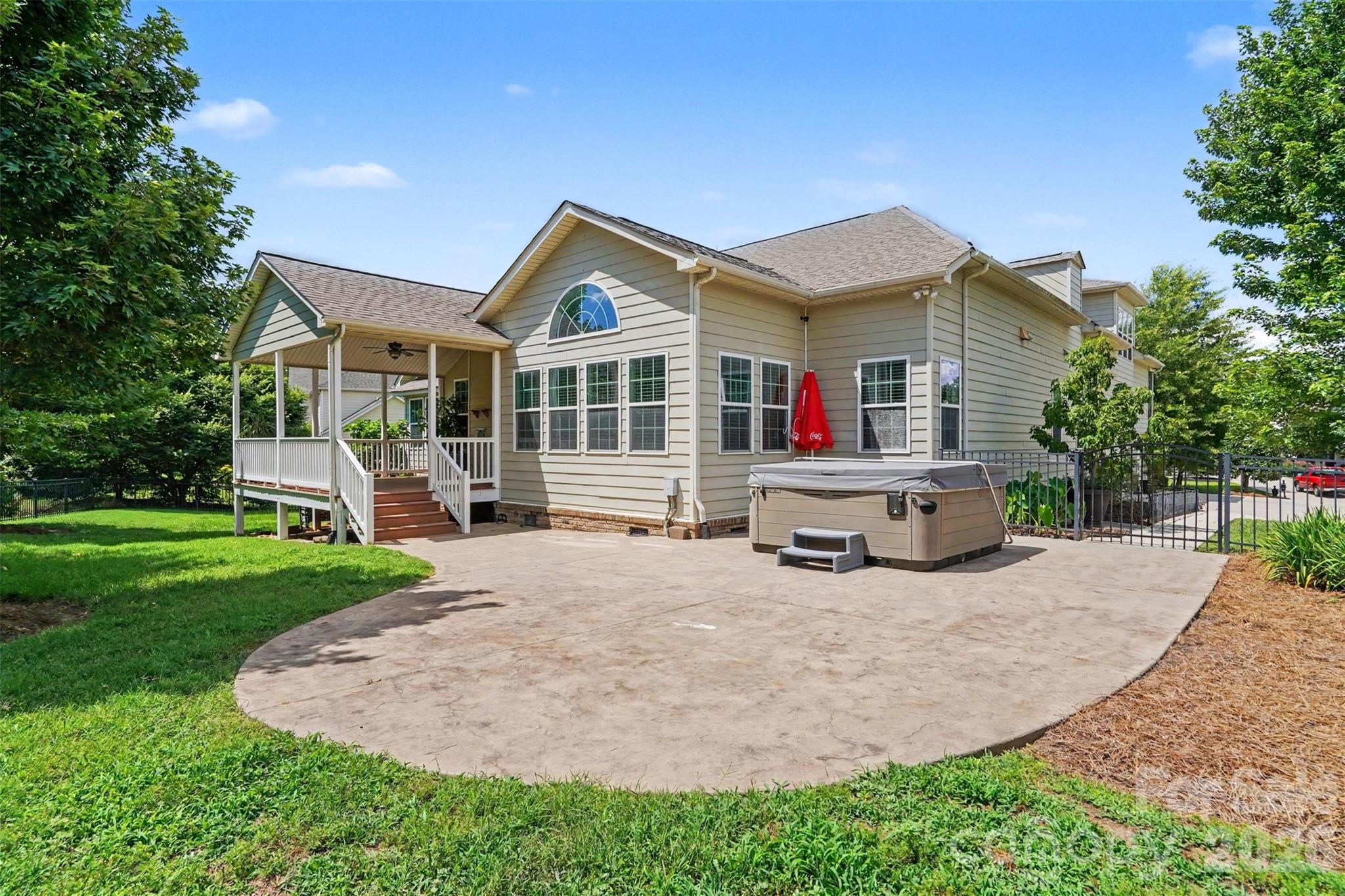 8432 Penton Place — Harrisburg