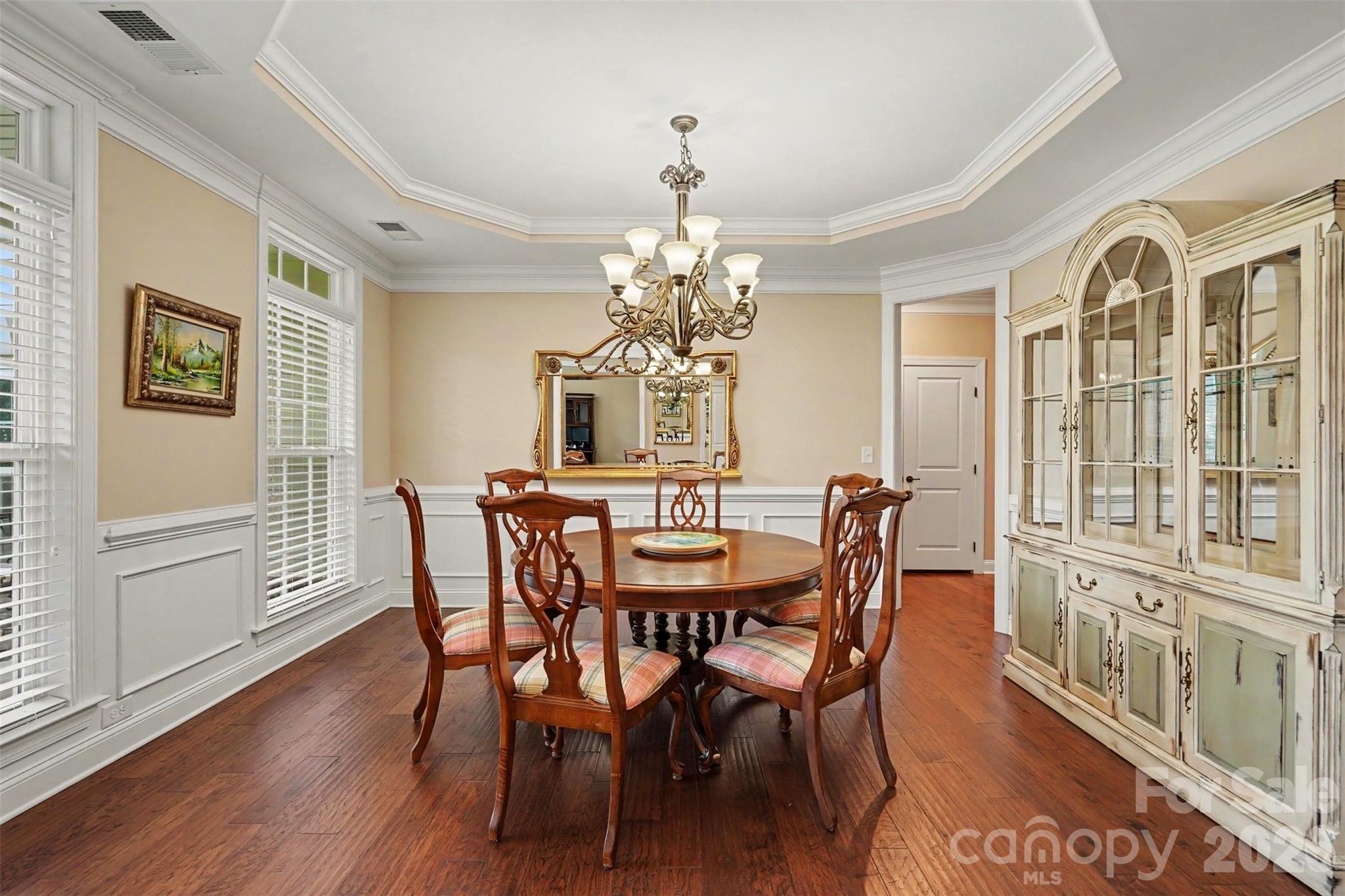 8432 Penton Place — Harrisburg