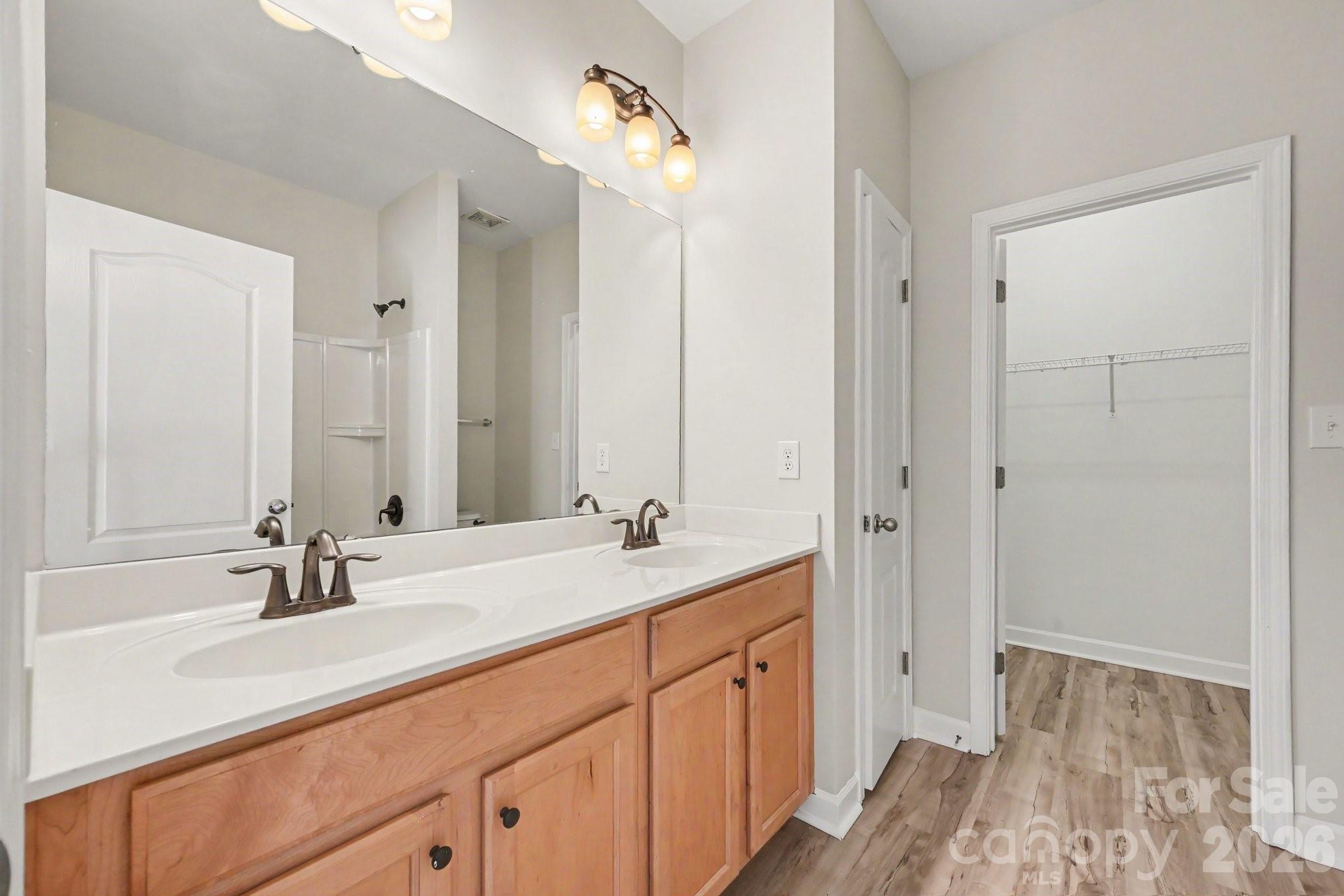 2166 Shady Pond Drive — Clover