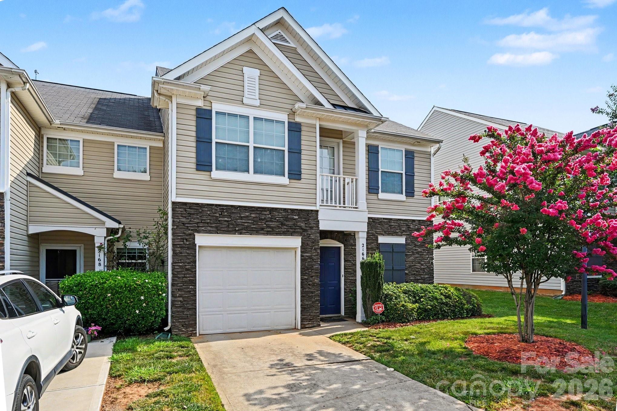 2166 Shady Pond Drive — Clover