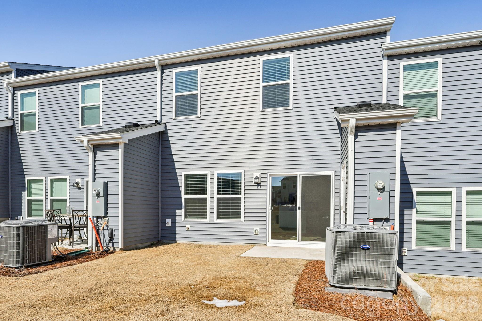 9012 Foggy Brook Loop — Charlotte