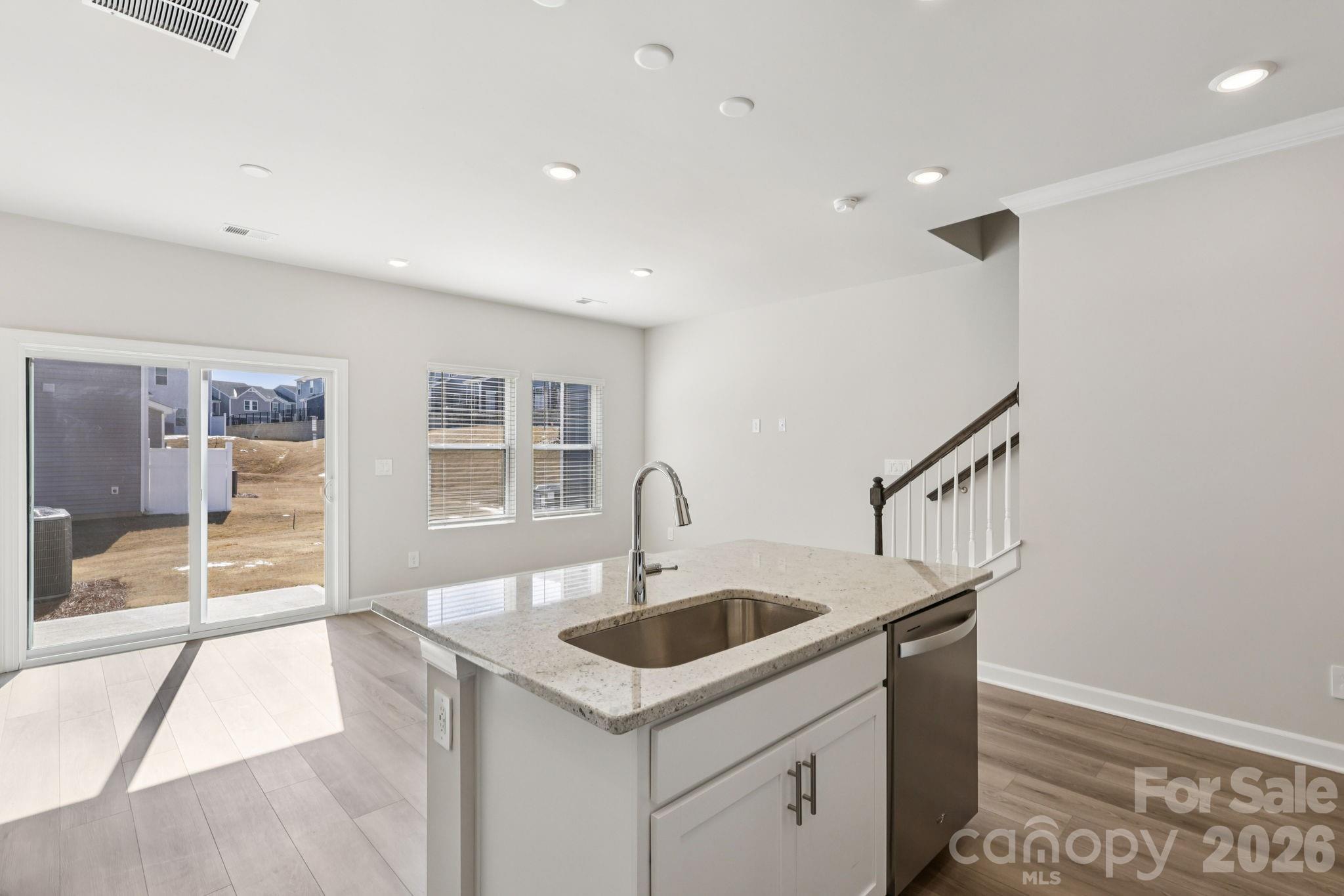 9012 Foggy Brook Loop — Charlotte