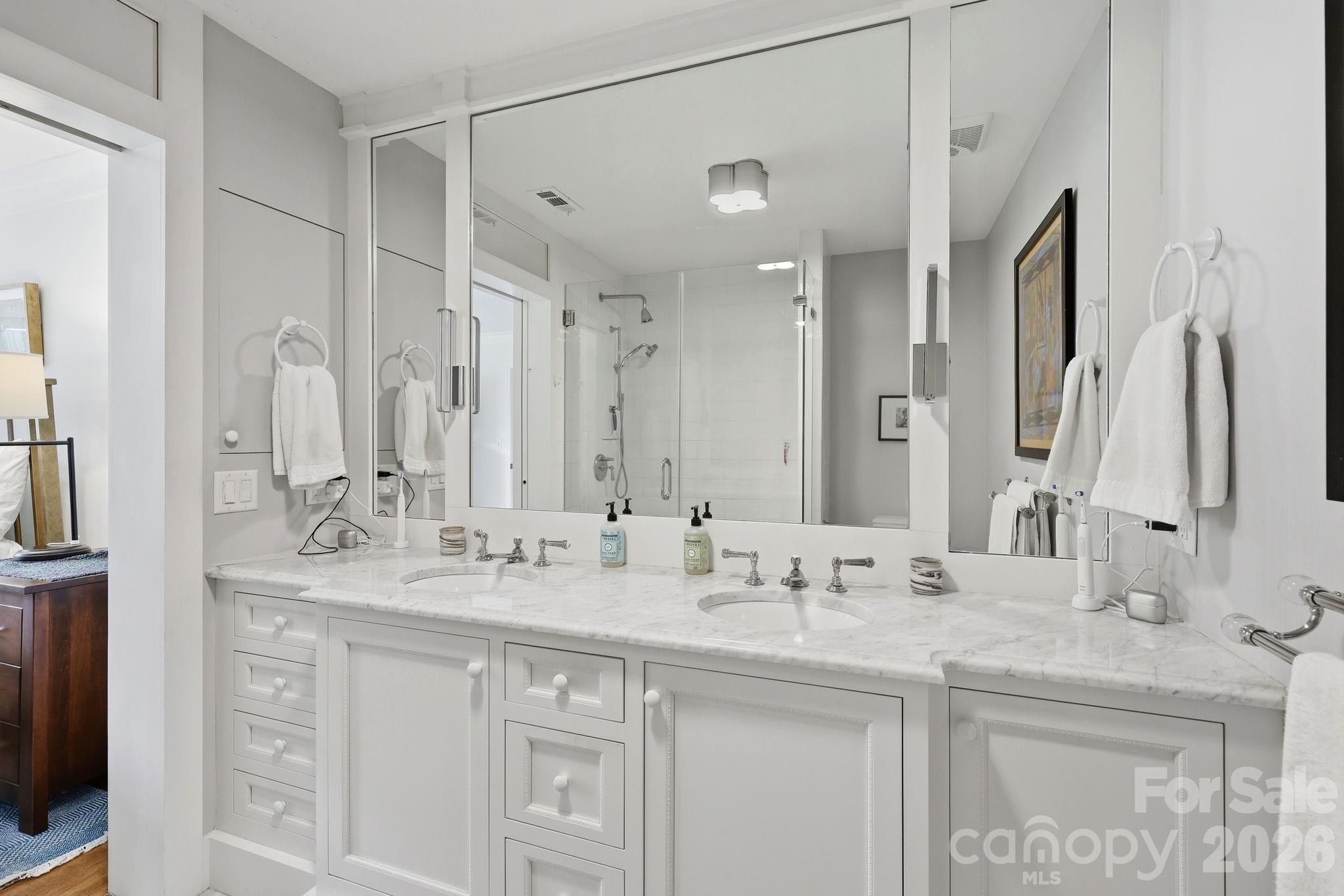 41 Cedarcliff Circle — Asheville
