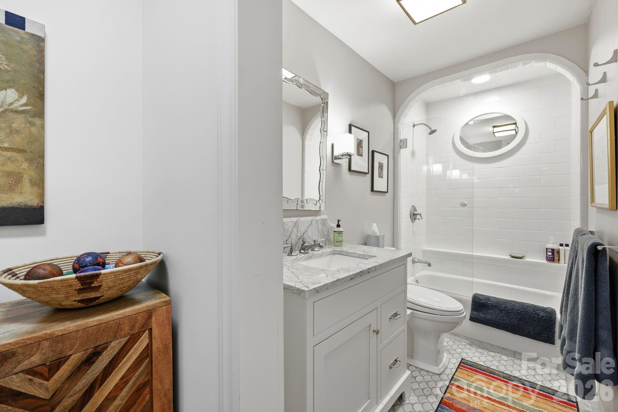 41 Cedarcliff Circle — Asheville