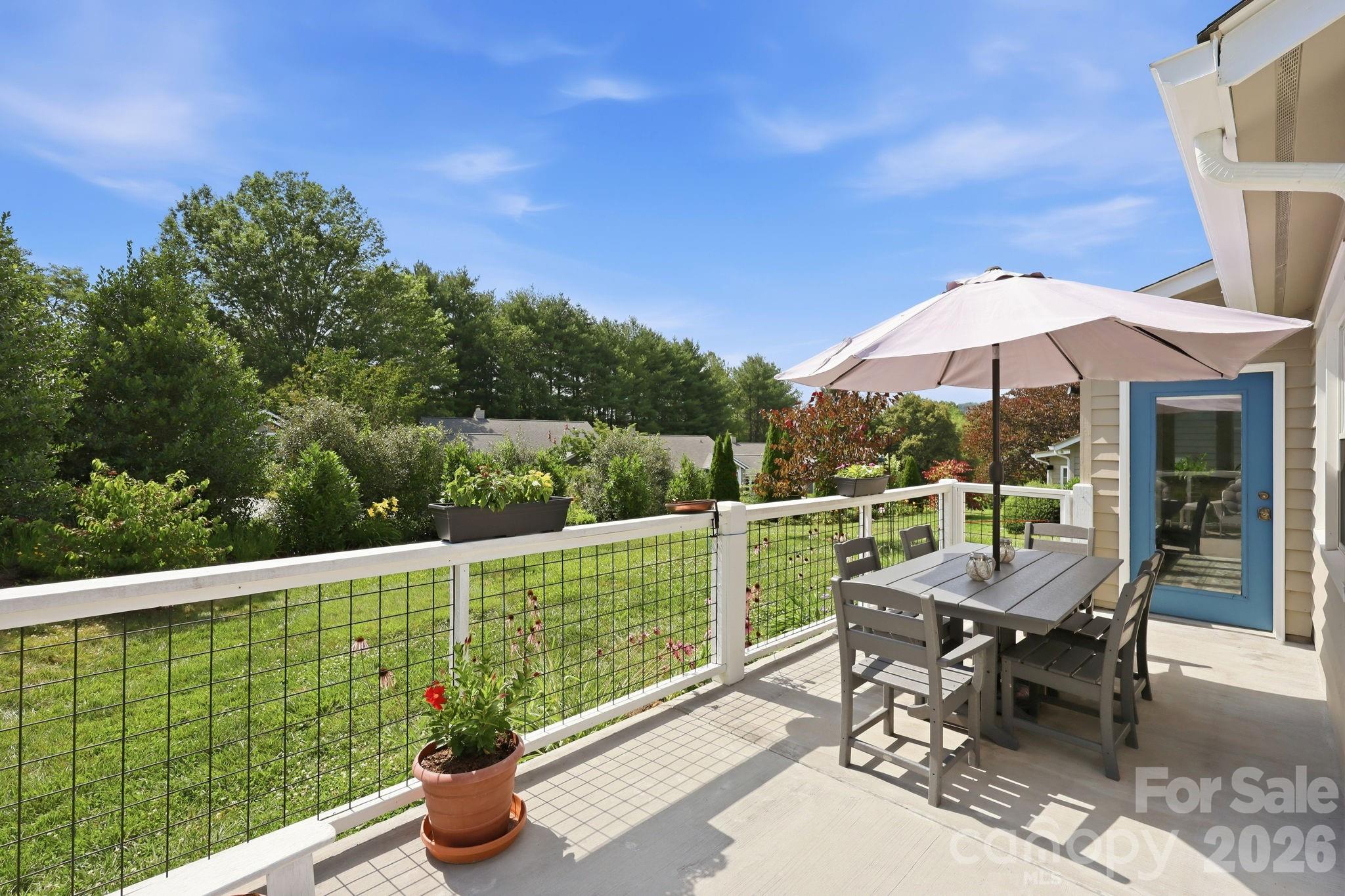 41 Cedarcliff Circle — Asheville