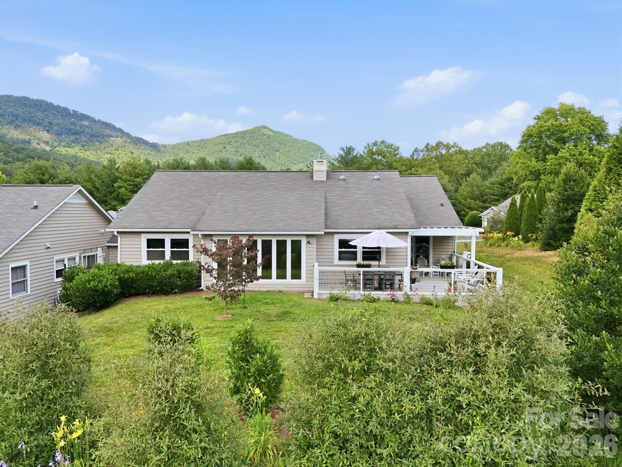 41 Cedarcliff Circle — Asheville
