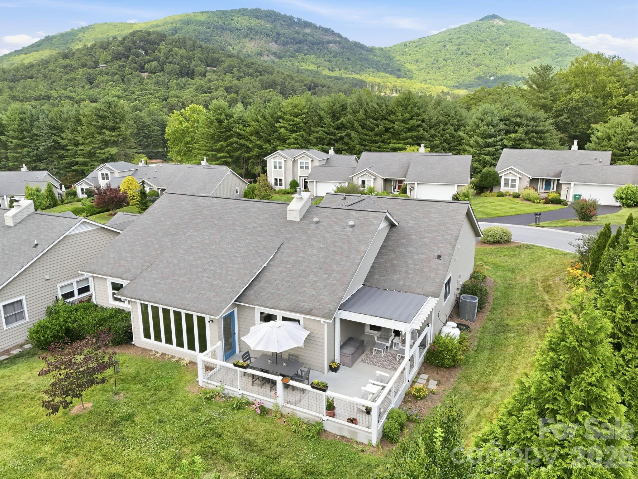 41 Cedarcliff Circle — Asheville