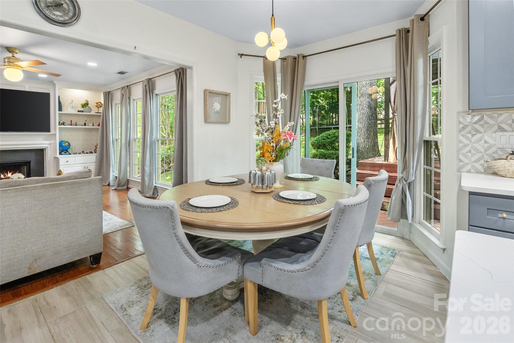 4131 Beauvista Drive — Charlotte