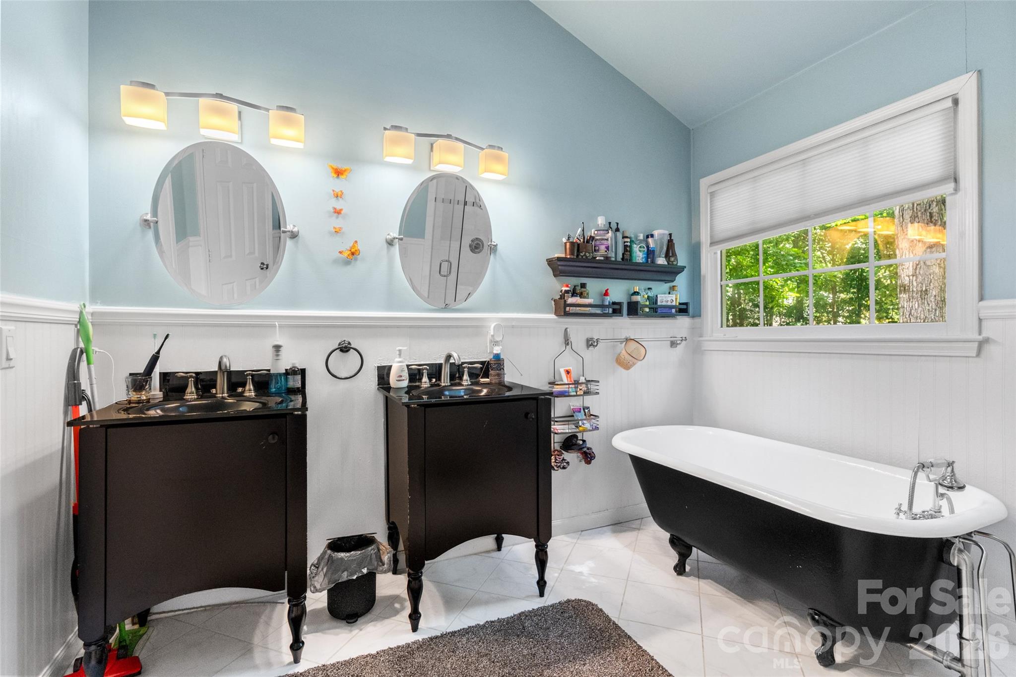 4131 Beauvista Drive — Charlotte