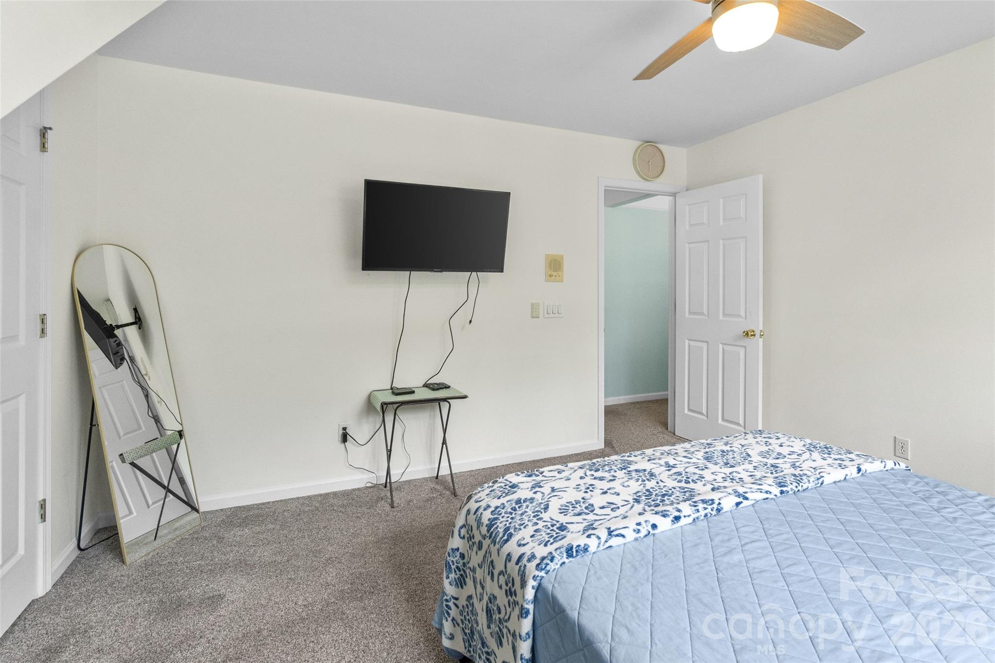 4131 Beauvista Drive — Charlotte