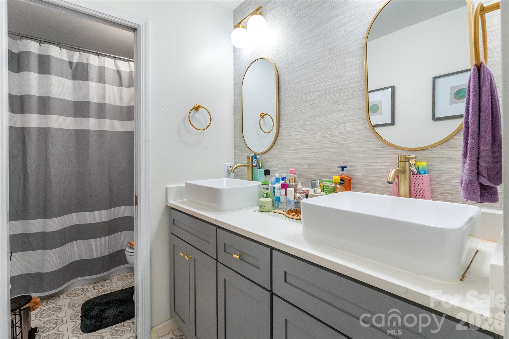 4131 Beauvista Drive — Charlotte