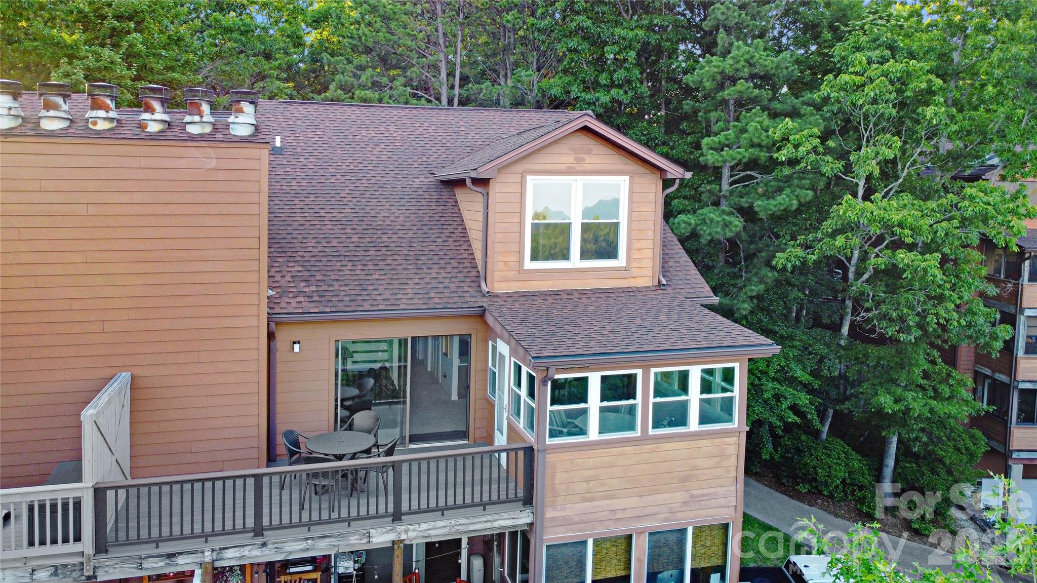 105 Toxaway Views Drive #405 — Lake Toxaway