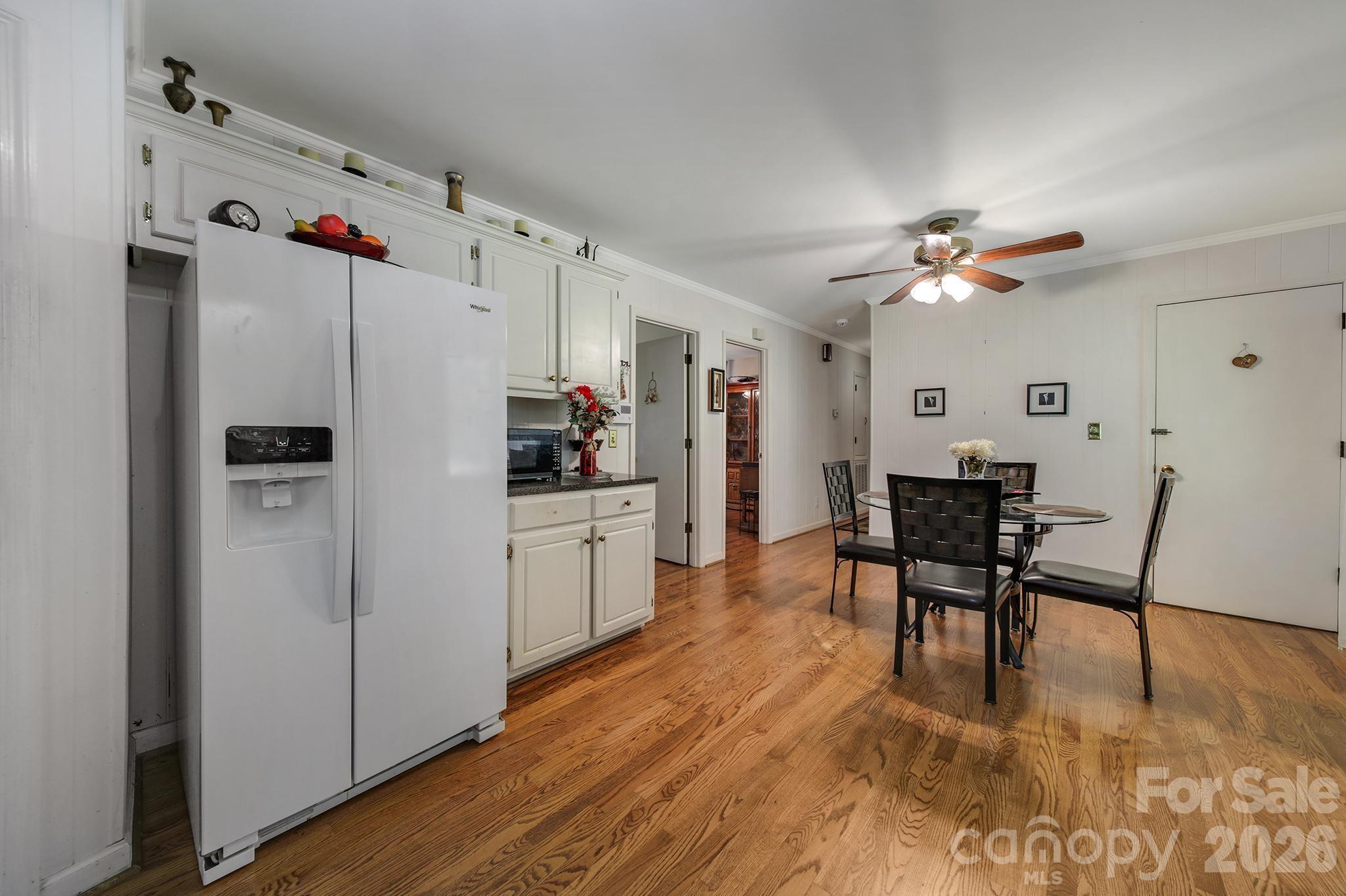 2171 Emma Circle — Lancaster