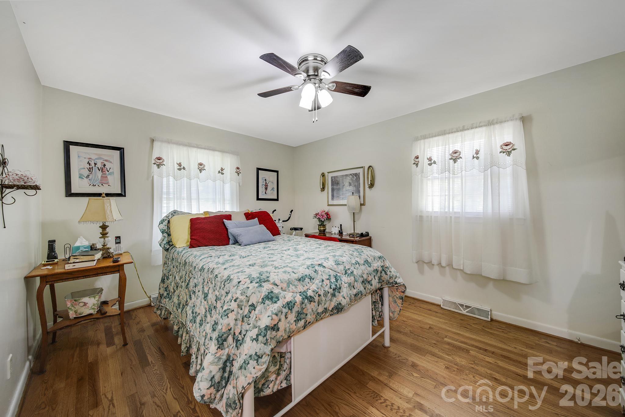 2171 Emma Circle — Lancaster