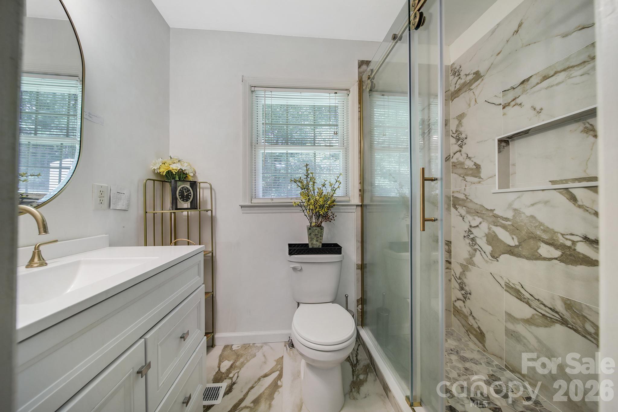 2171 Emma Circle — Lancaster