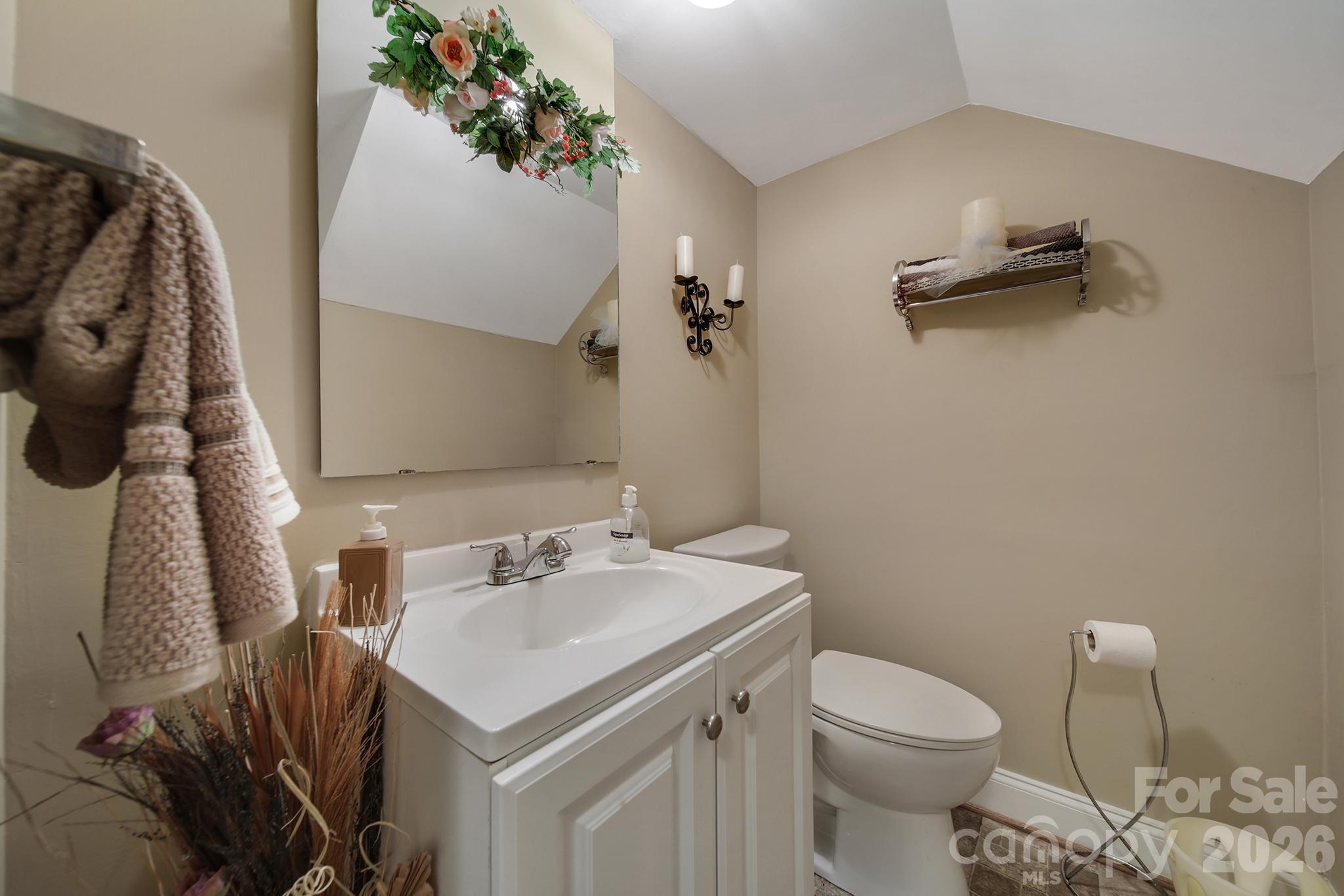 2171 Emma Circle — Lancaster