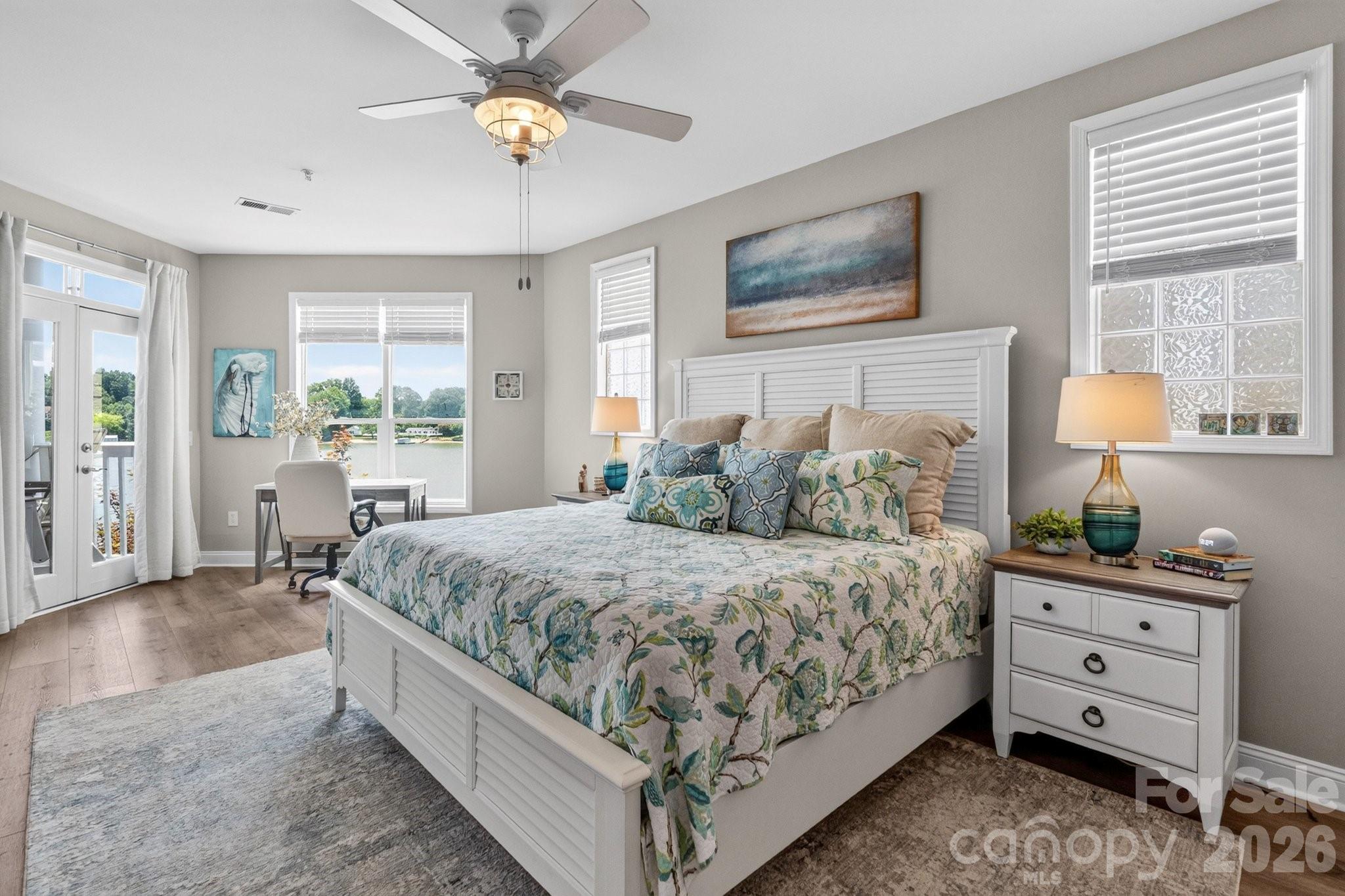637 Williamson Road #205 — Mooresville