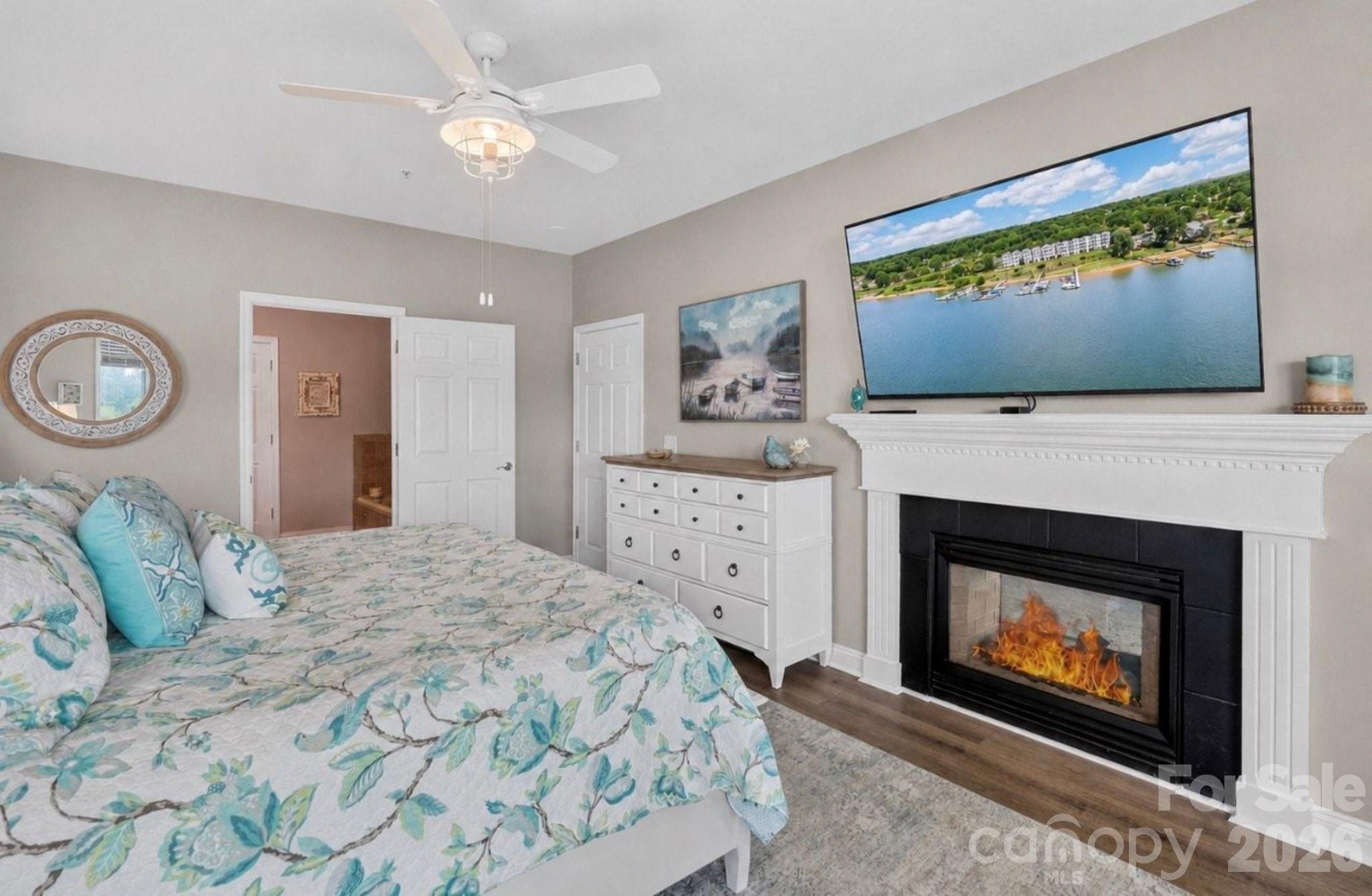 637 Williamson Road #205 — Mooresville