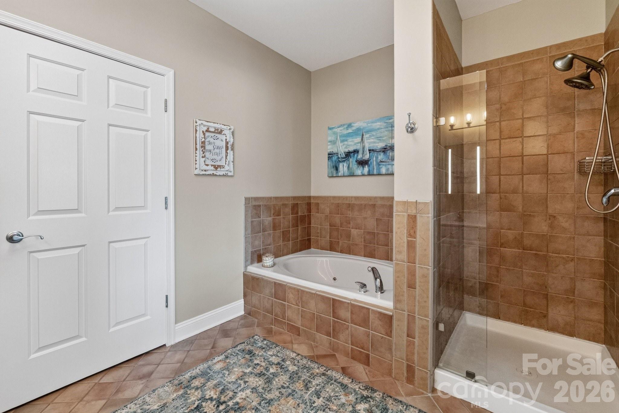 637 Williamson Road #205 — Mooresville