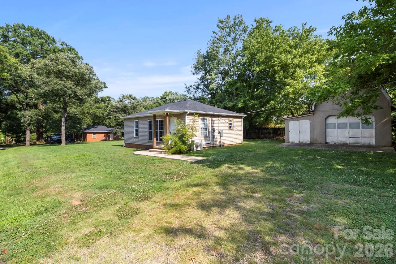 2224 Catawba Heights — Lincolnton