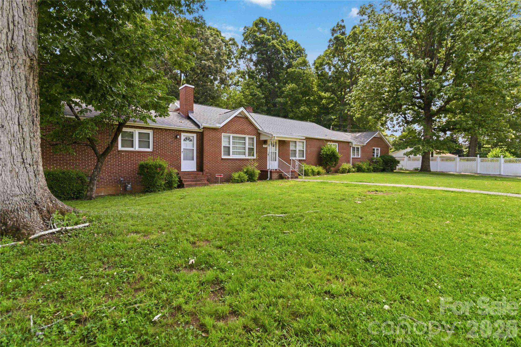 3836 York Street — Sharon