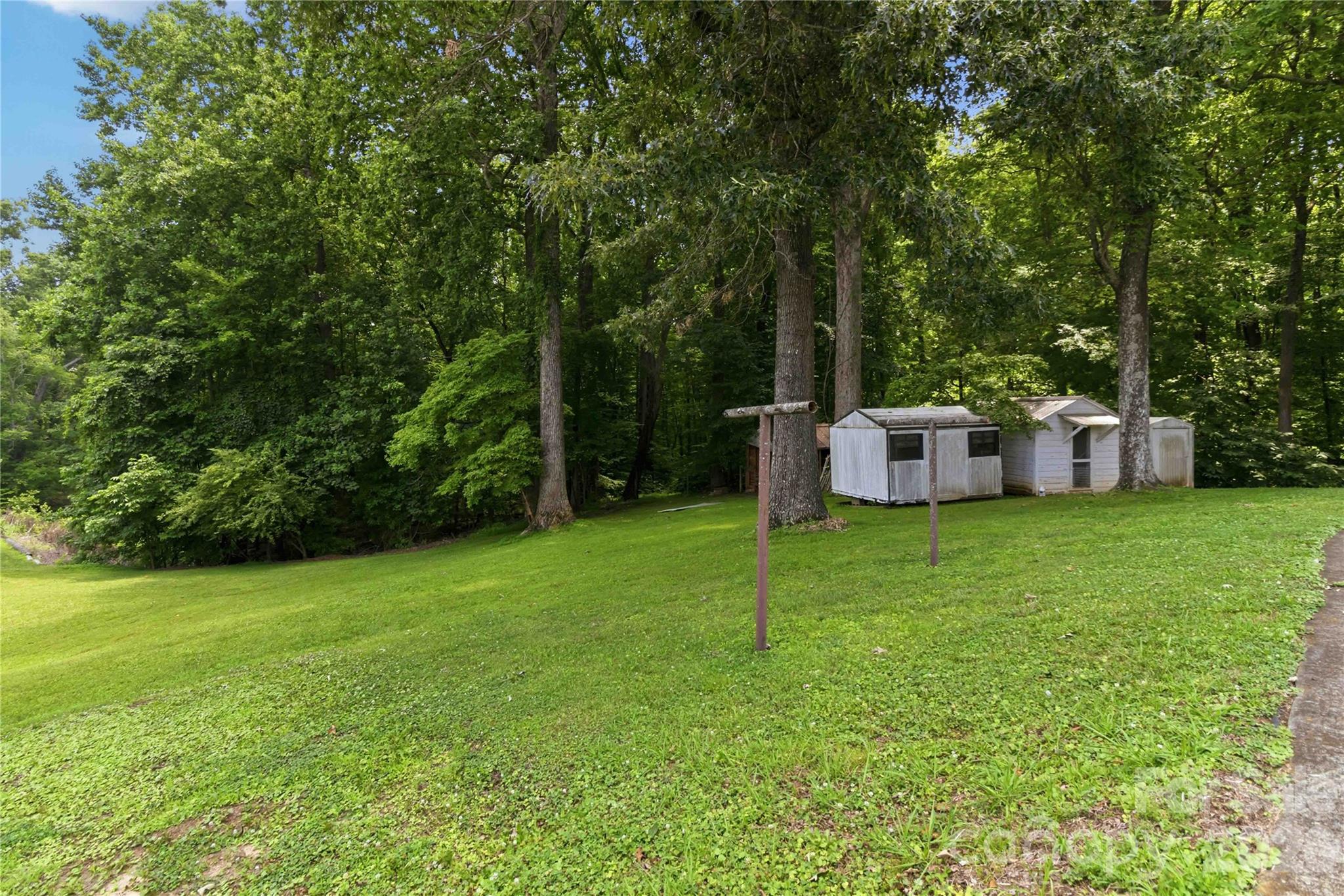 3836 York Street — Sharon