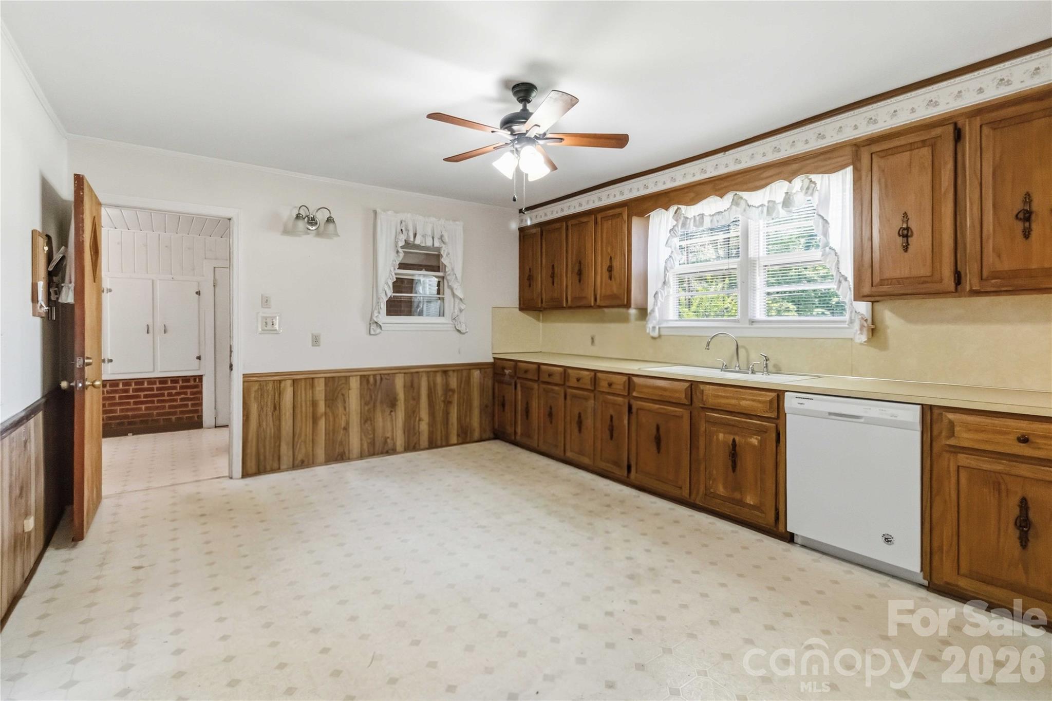 3836 York Street — Sharon