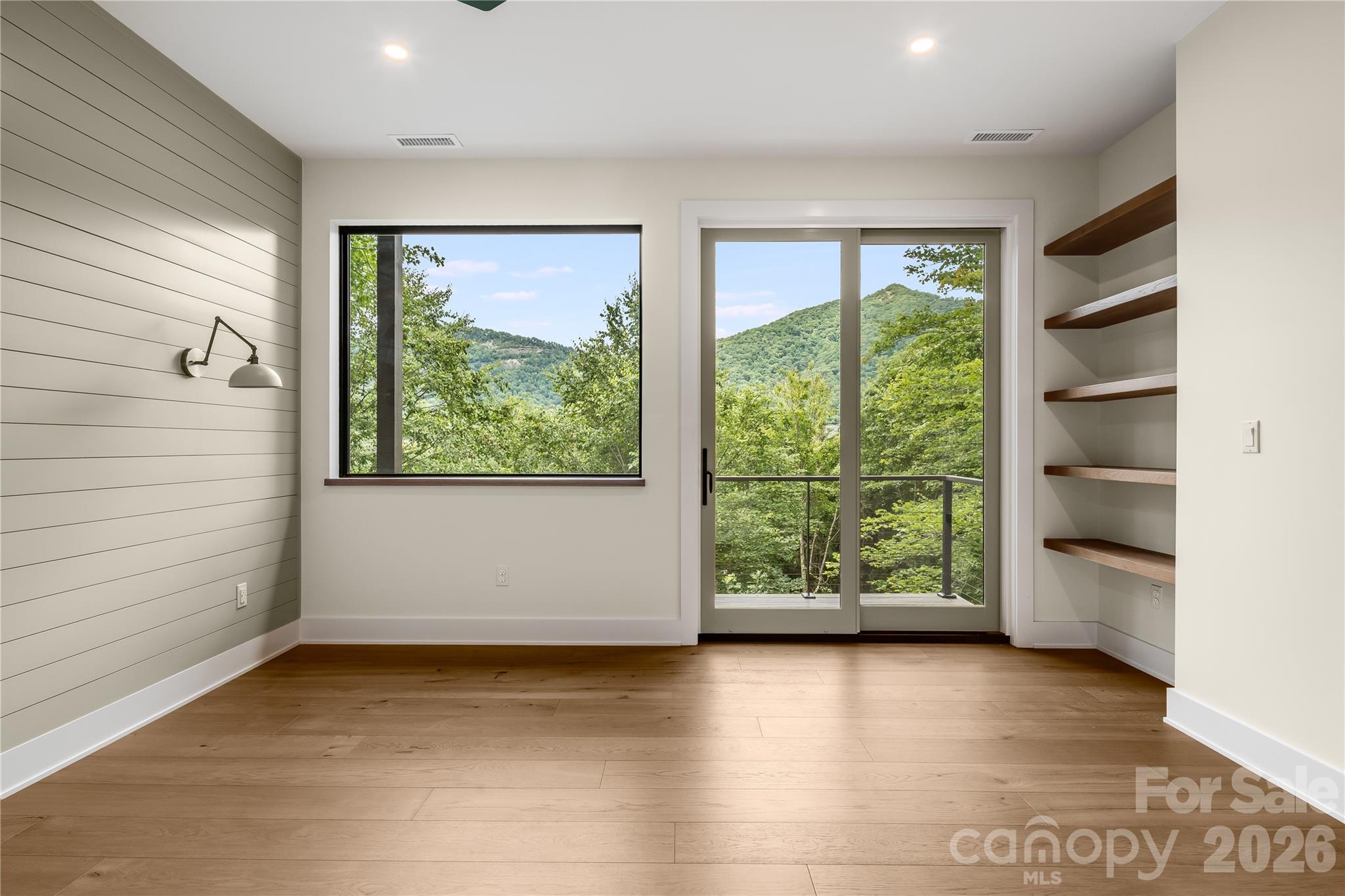 93 Village Pointe Lane — Asheville