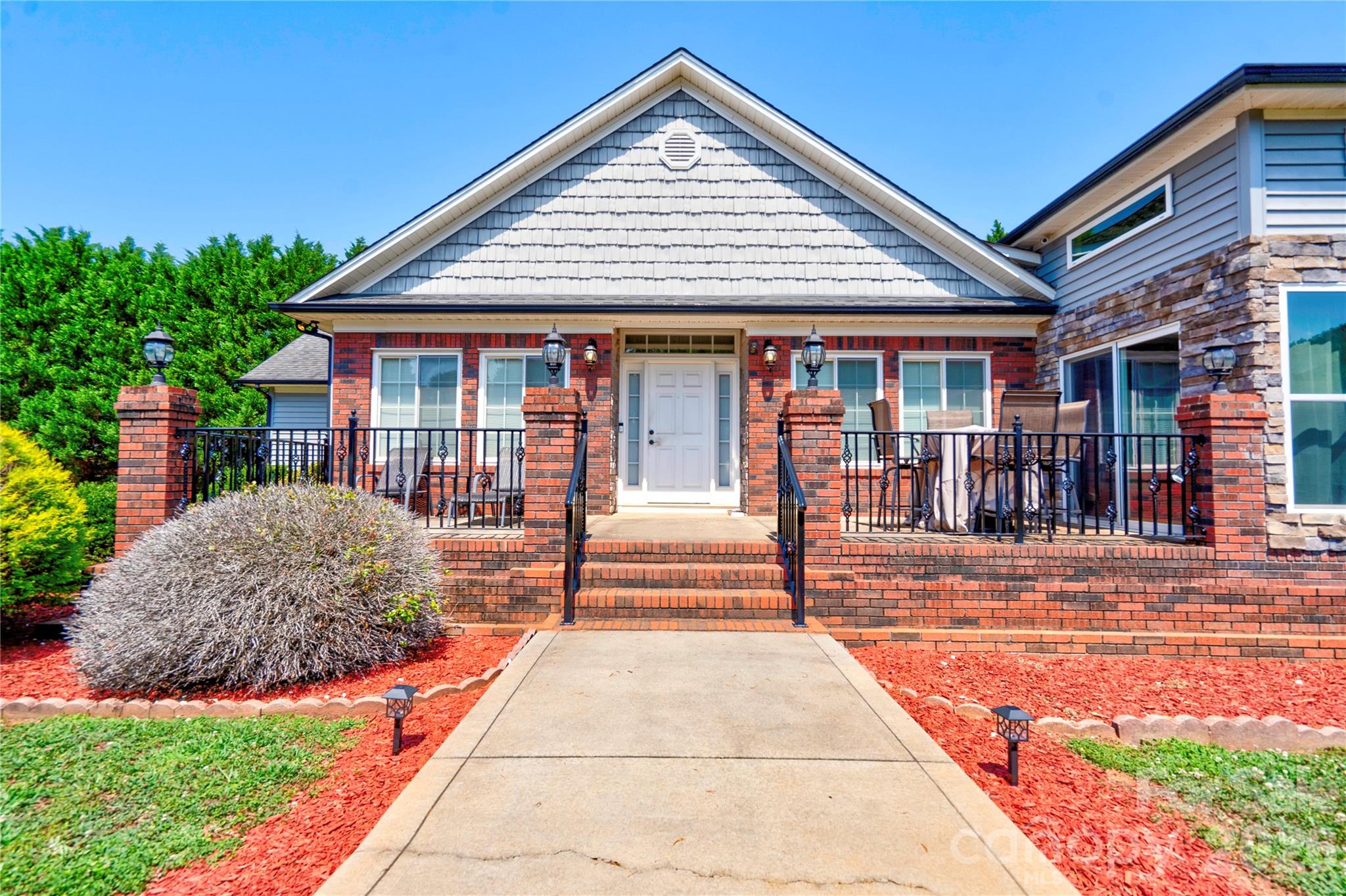 101 Northeastern Drive — Shelby