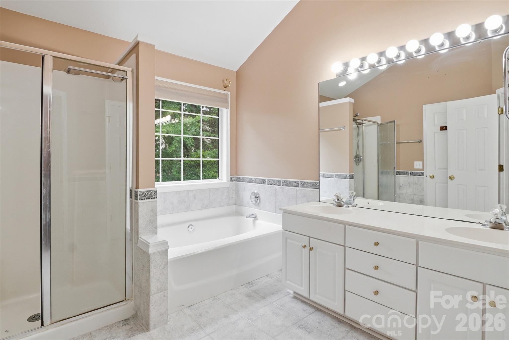 7533 Lady Bank Drive — Charlotte