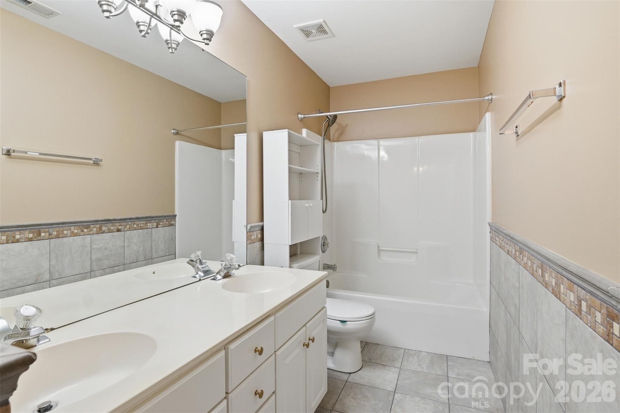 7533 Lady Bank Drive — Charlotte