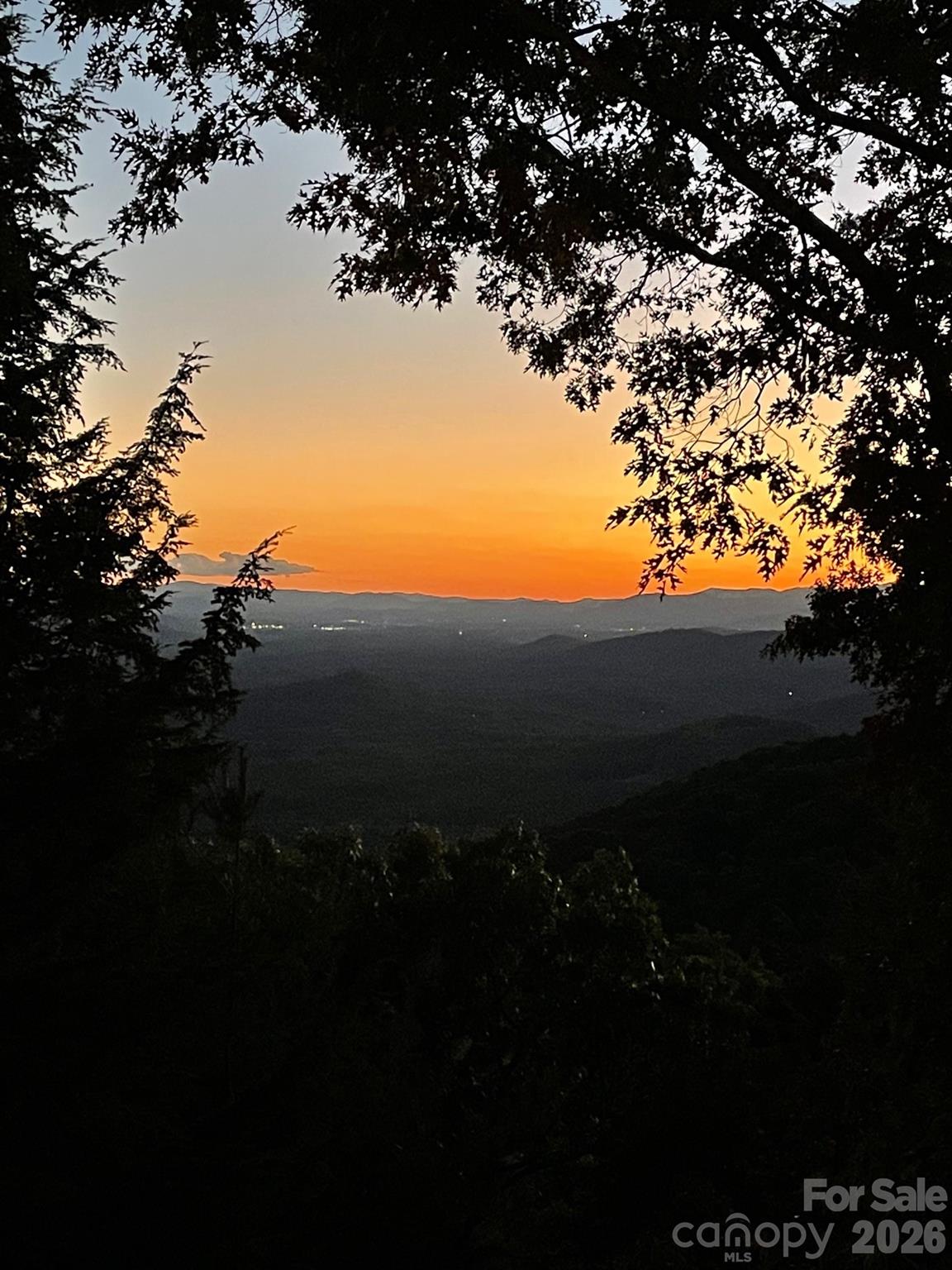 425 Flat Top Mountain Road — Fairview