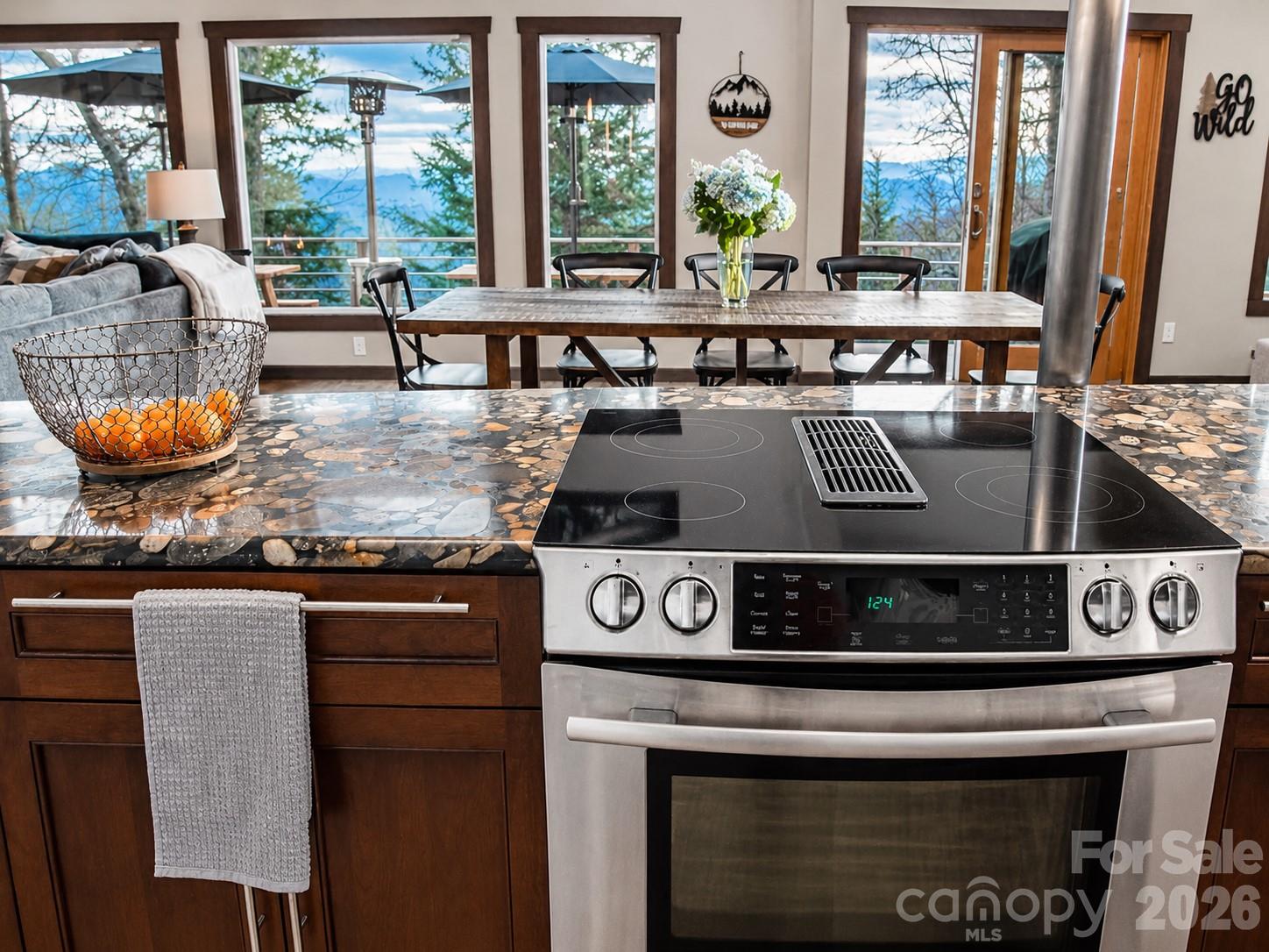 425 Flat Top Mountain Road — Fairview